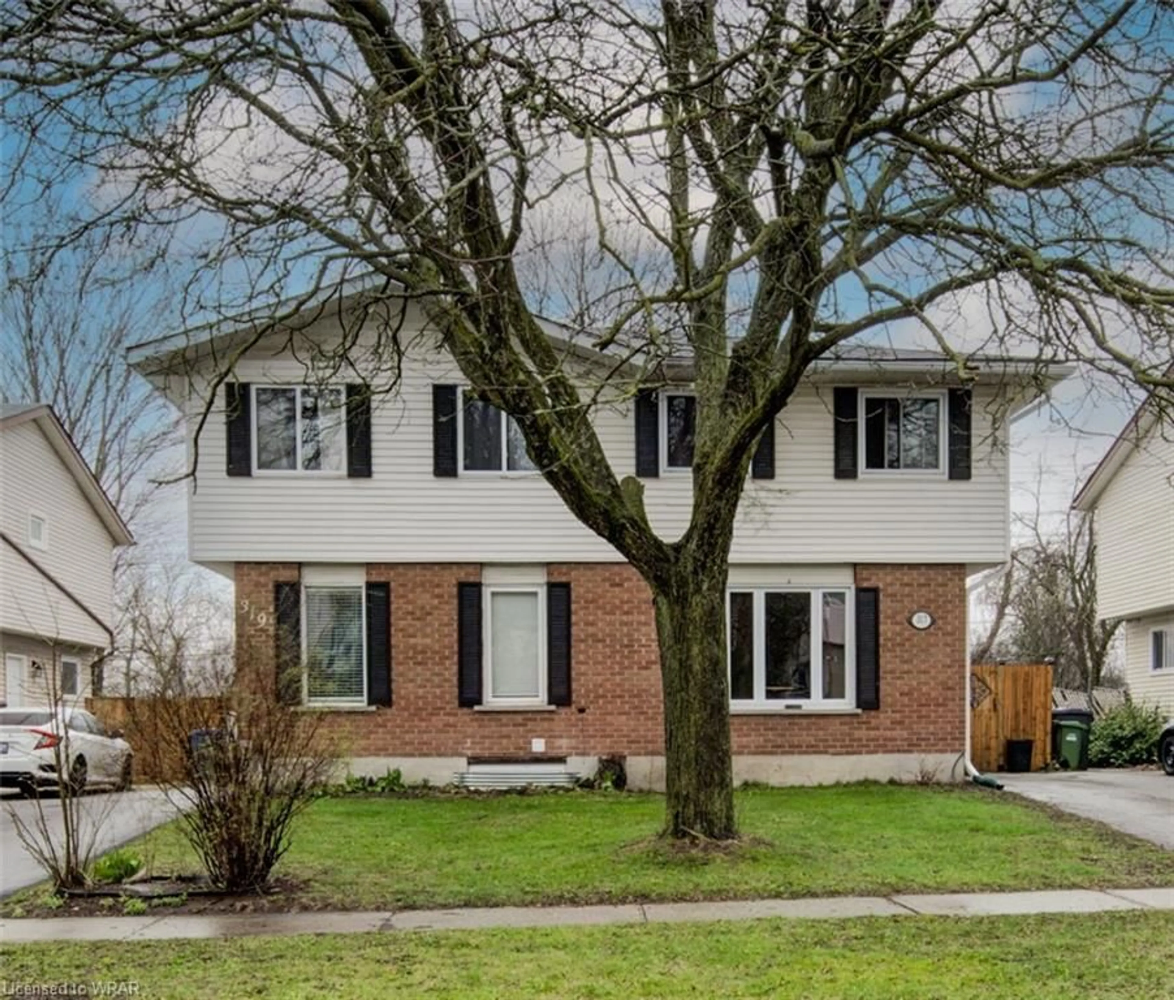 Frontside or backside of a home for 319 Cole Rd, Guelph Ontario N1G 3G7