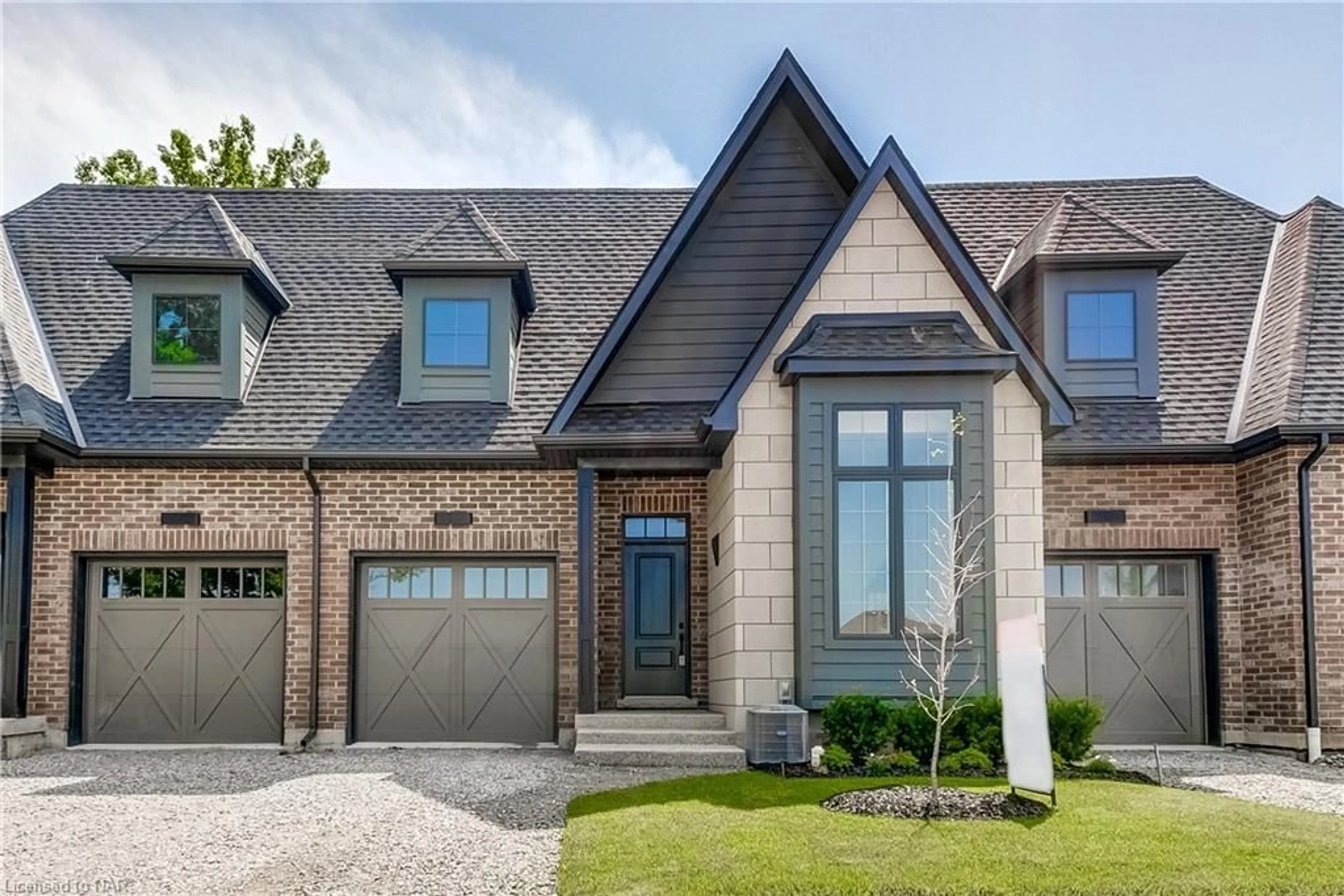 Home with brick exterior material for 25 Sorensen Crt #3, Niagara-on-the-Lake Ontario L0S 1J0