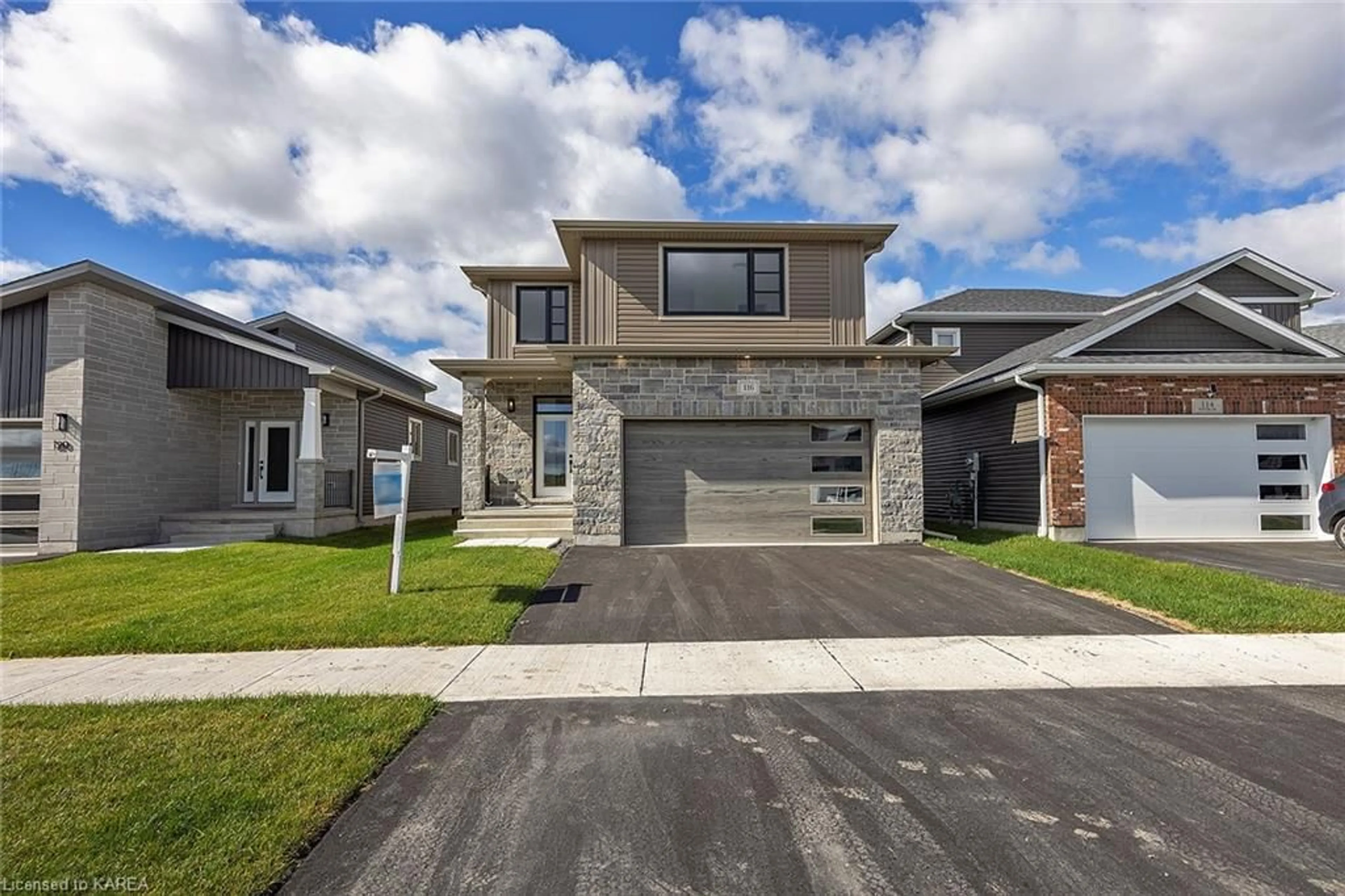 Frontside or backside of a home, the street view for 116 Potter Dr, Odessa Ontario K0H 2H0