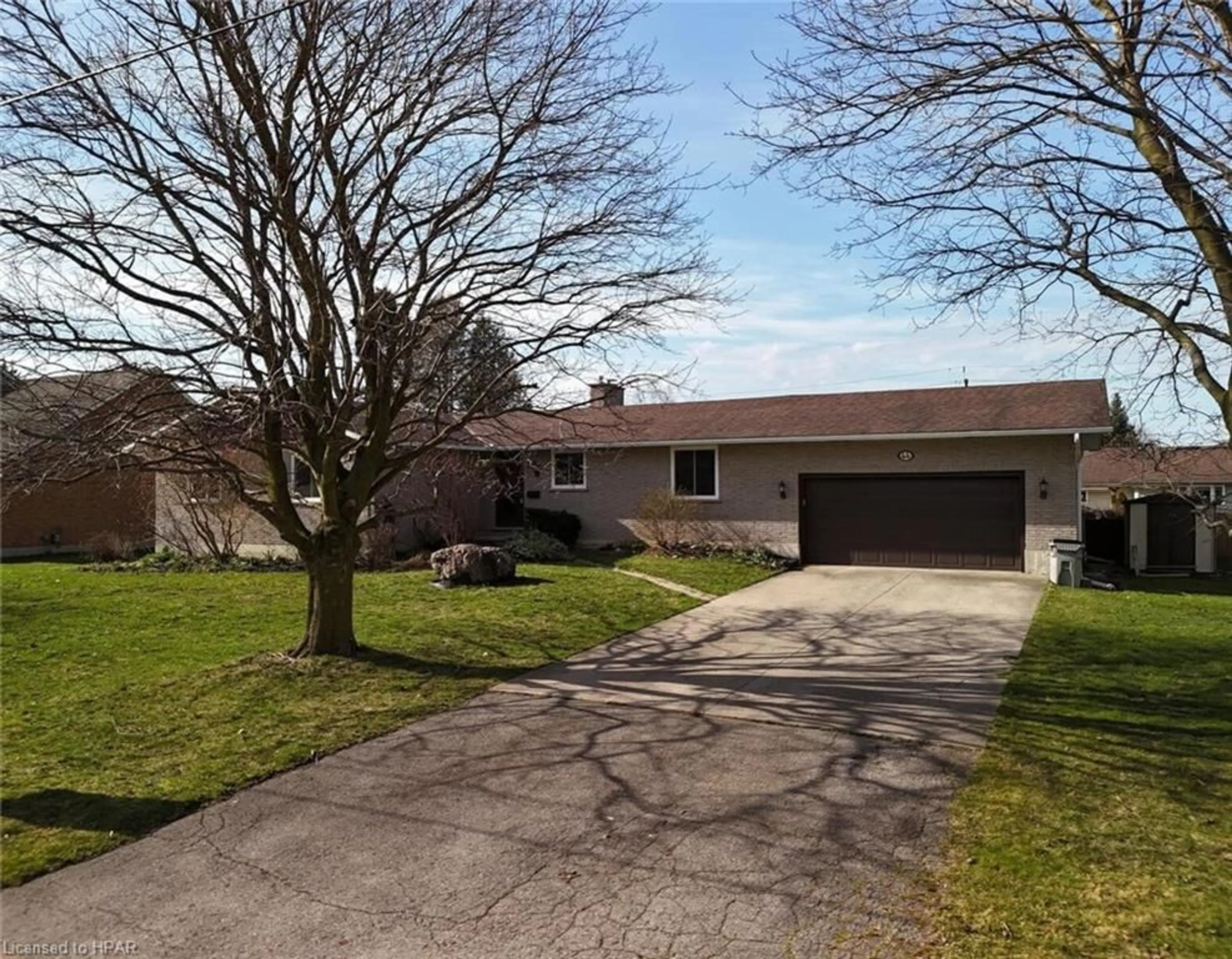 Frontside or backside of a home for 44 Albert St, Mitchell Ontario N0K 1N0