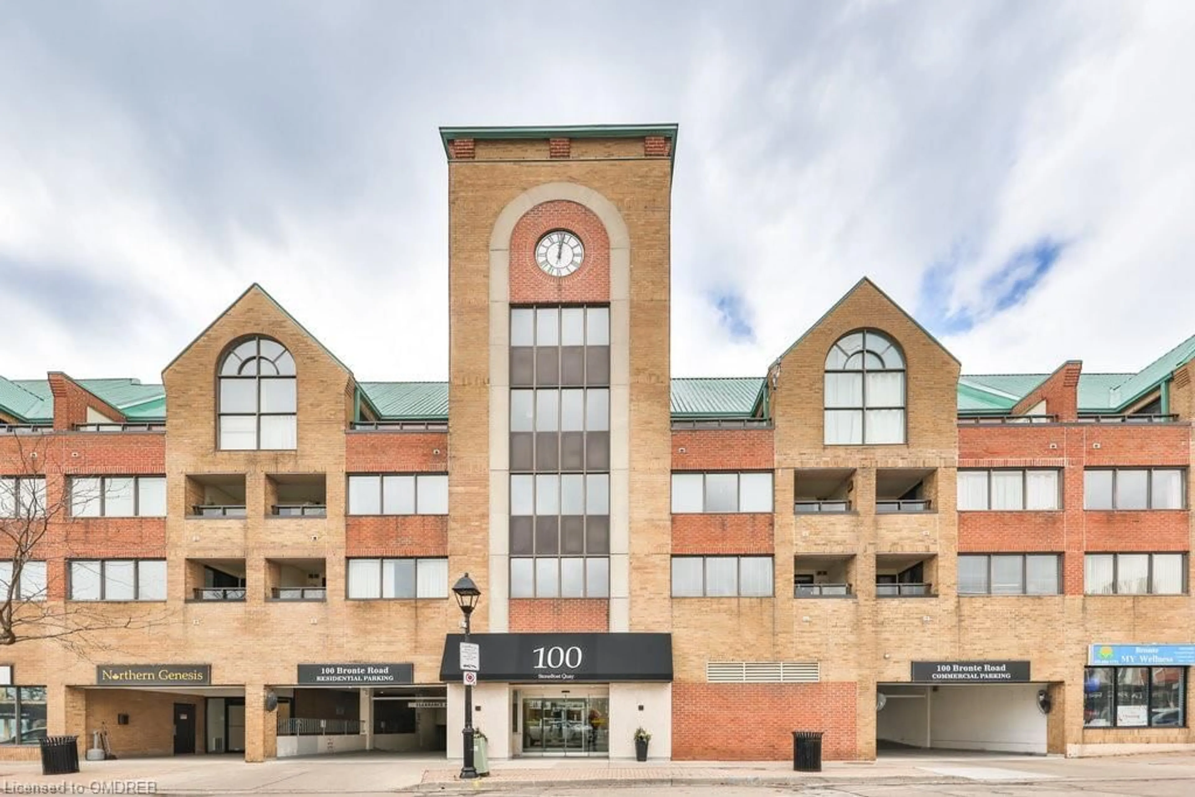 Outside view for 100 Bronte Rd #307, Oakville Ontario L6L 6L5