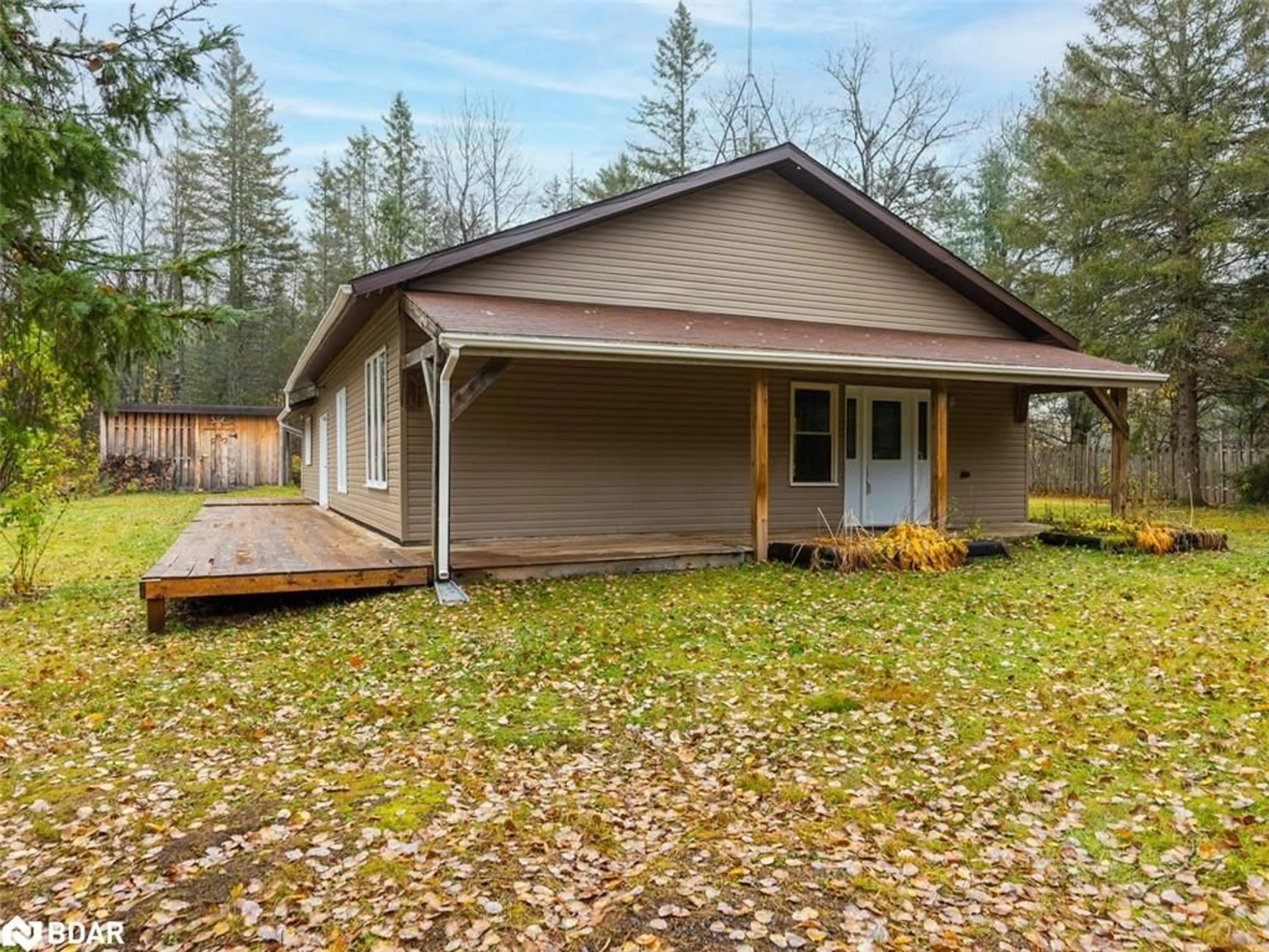Cottage for 1153 Riding Ranch Rd, South River Ontario P0A 1X0