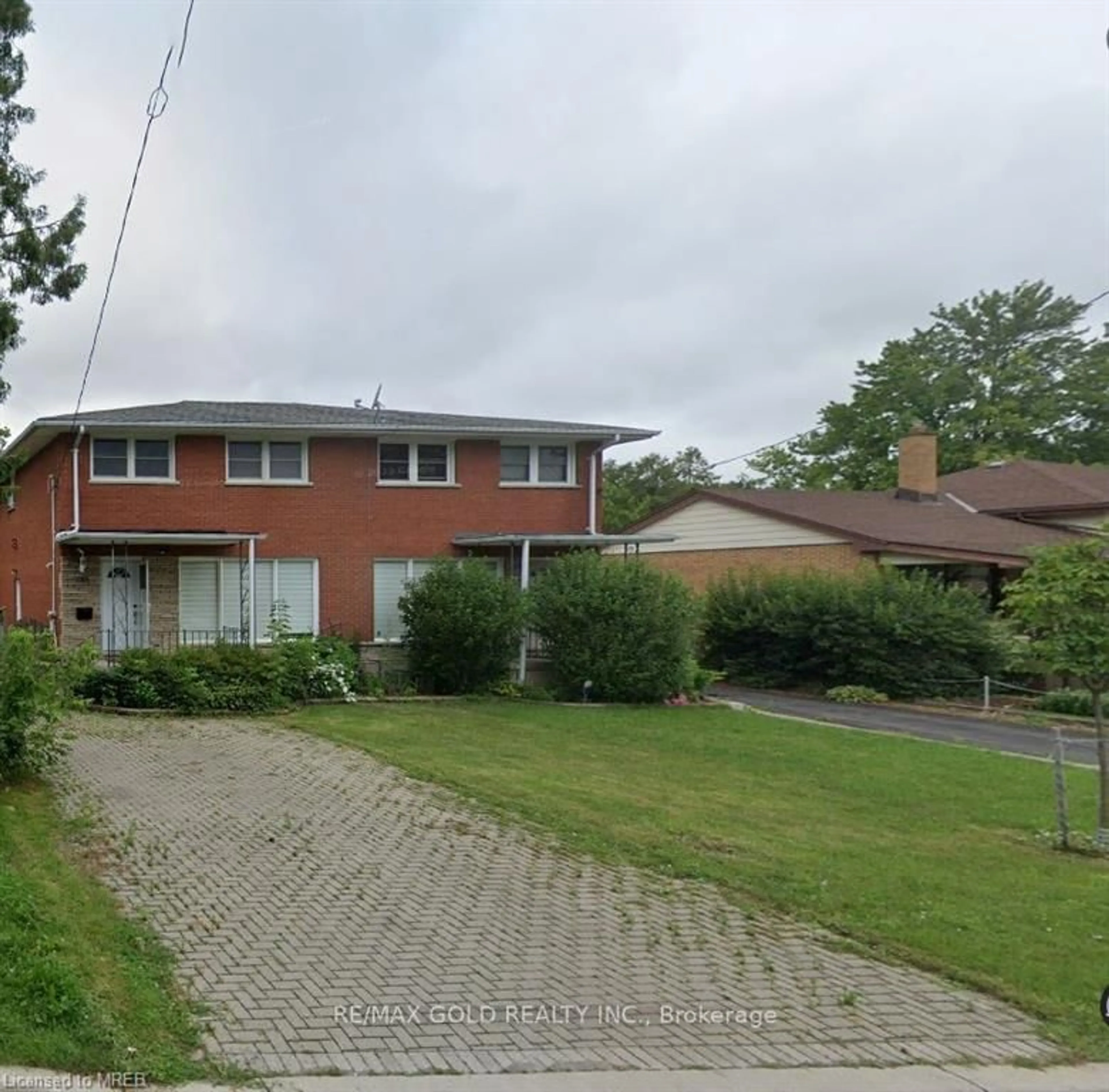 Frontside or backside of a home for 287 Wedgewood Dr, London Ontario N5Y 2G7