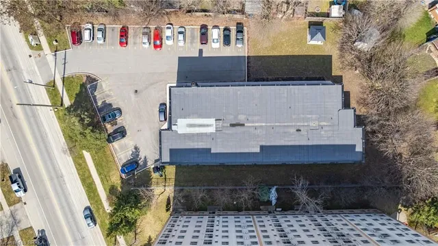 Additional property image - 581 Strasburg Rd