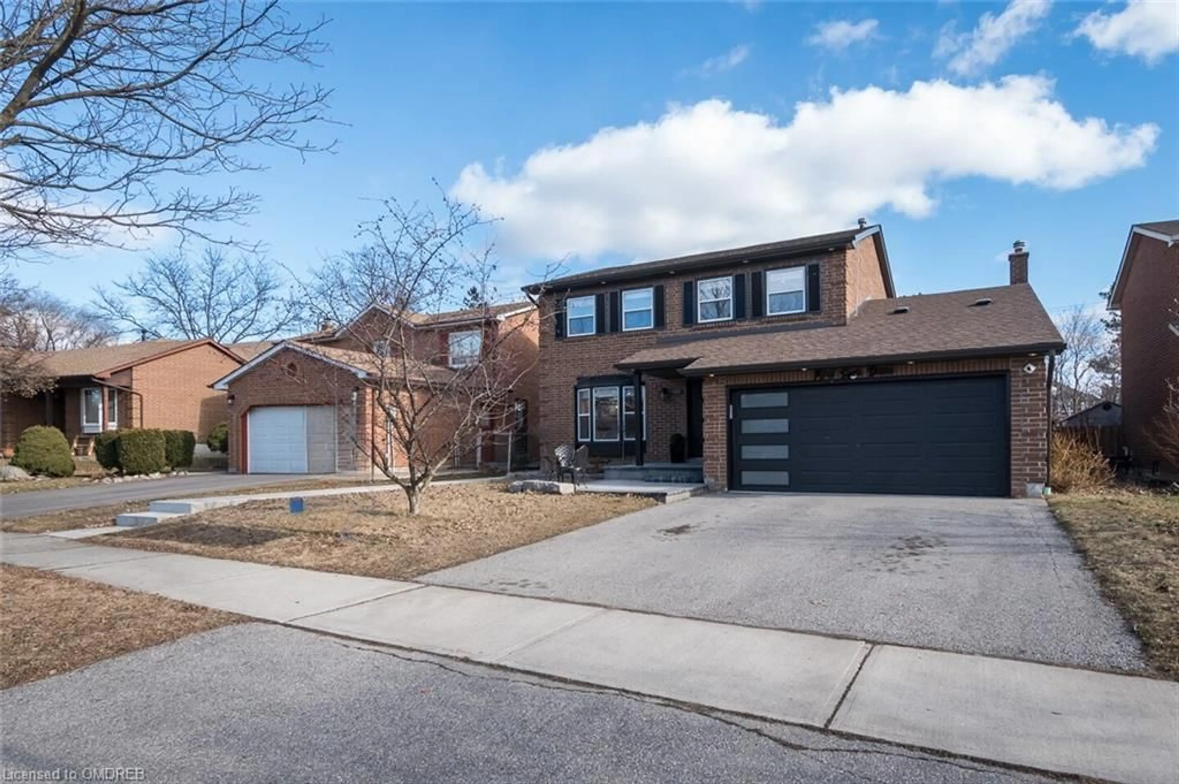 Home with brick exterior material for 774 Syer Dr, Milton Ontario L9T 4G2