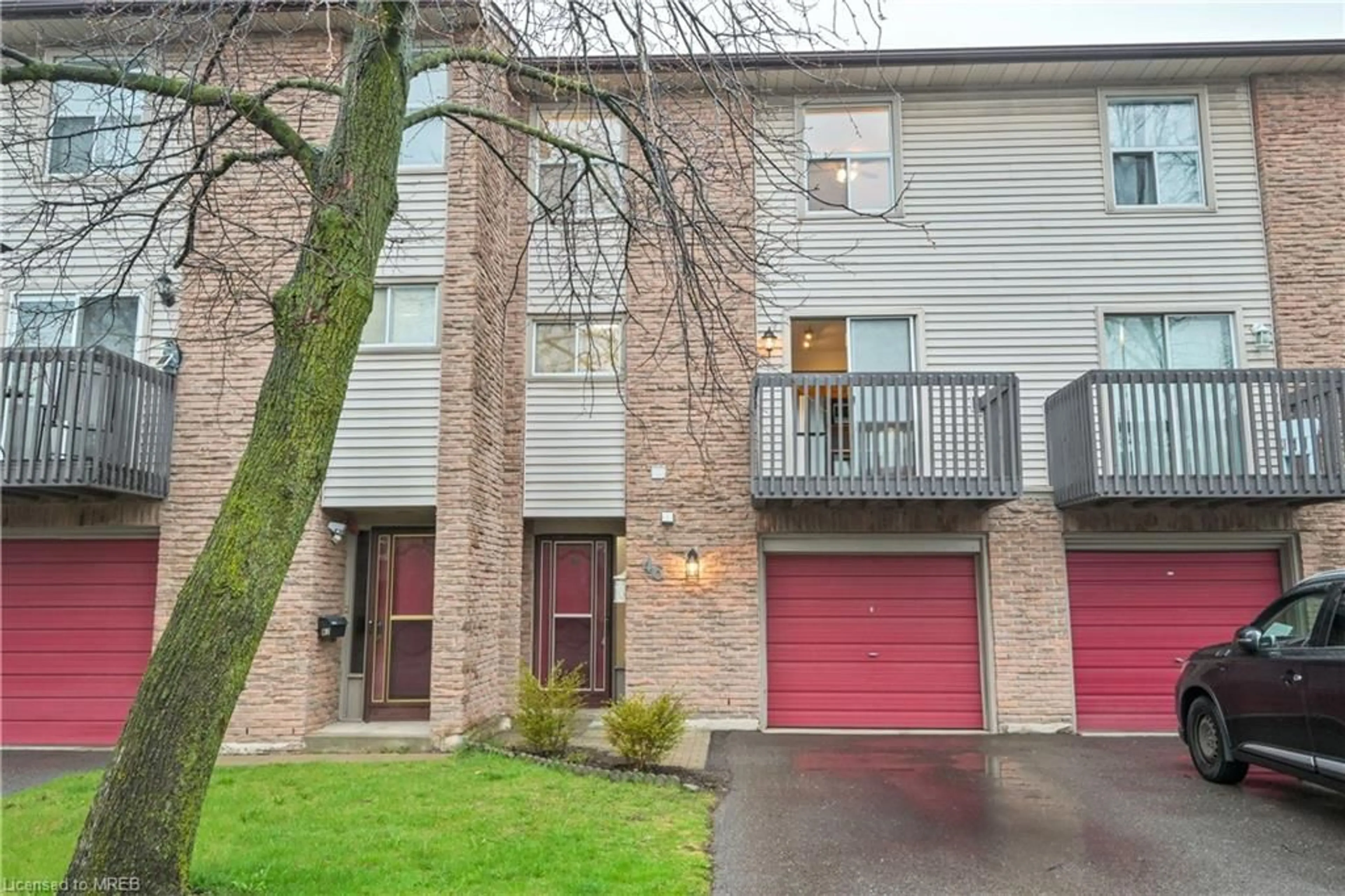 A pic from exterior of the house or condo for 6100 Montevideo Rd #46, Mississauga Ontario L5N 2N8