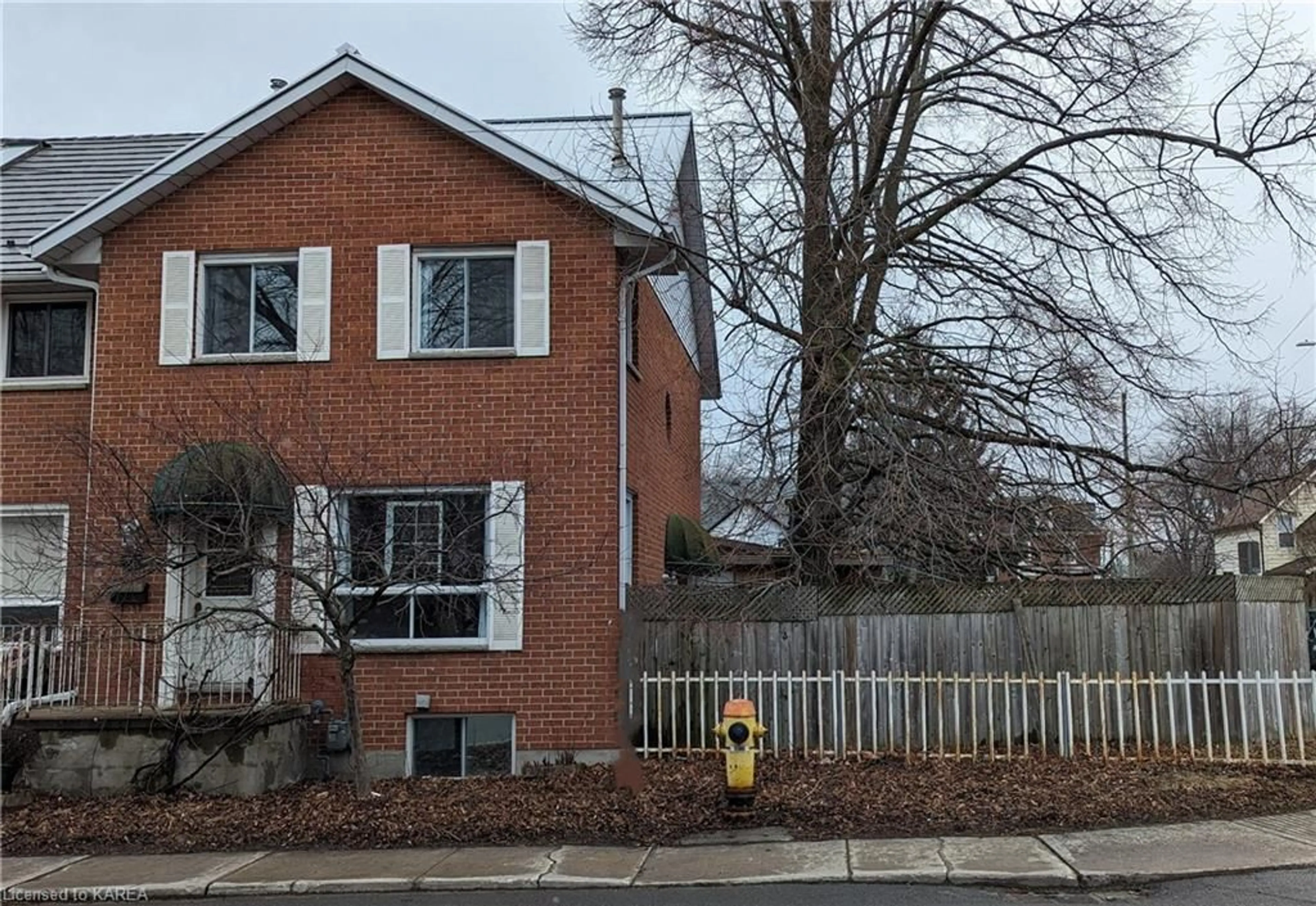 Frontside or backside of a home for 554 Bagot St, Kingston Ontario K7K 3C9