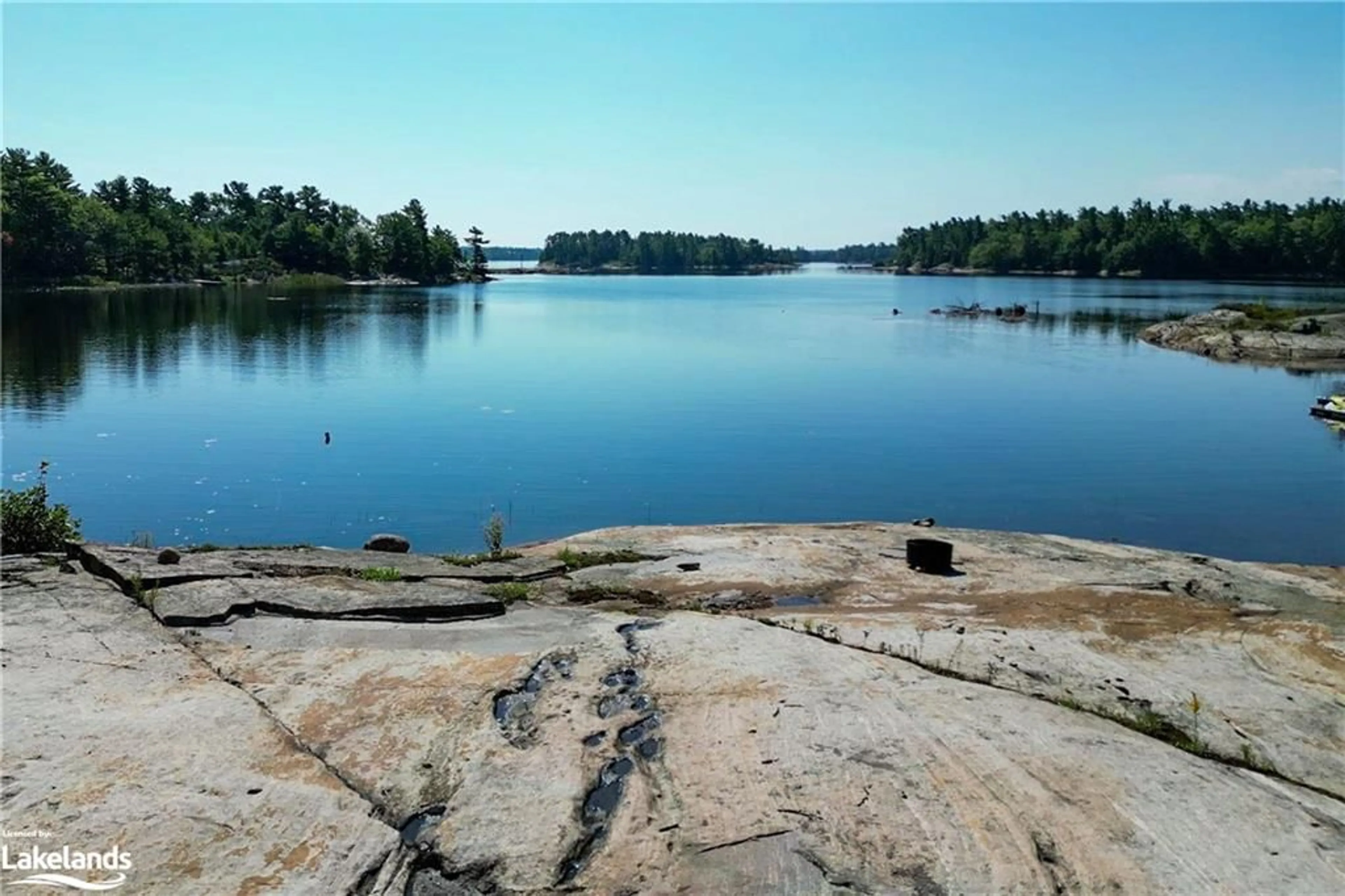 Lakeview for 6980 Island 1810, Honey Harbour Ontario P0E 1E0