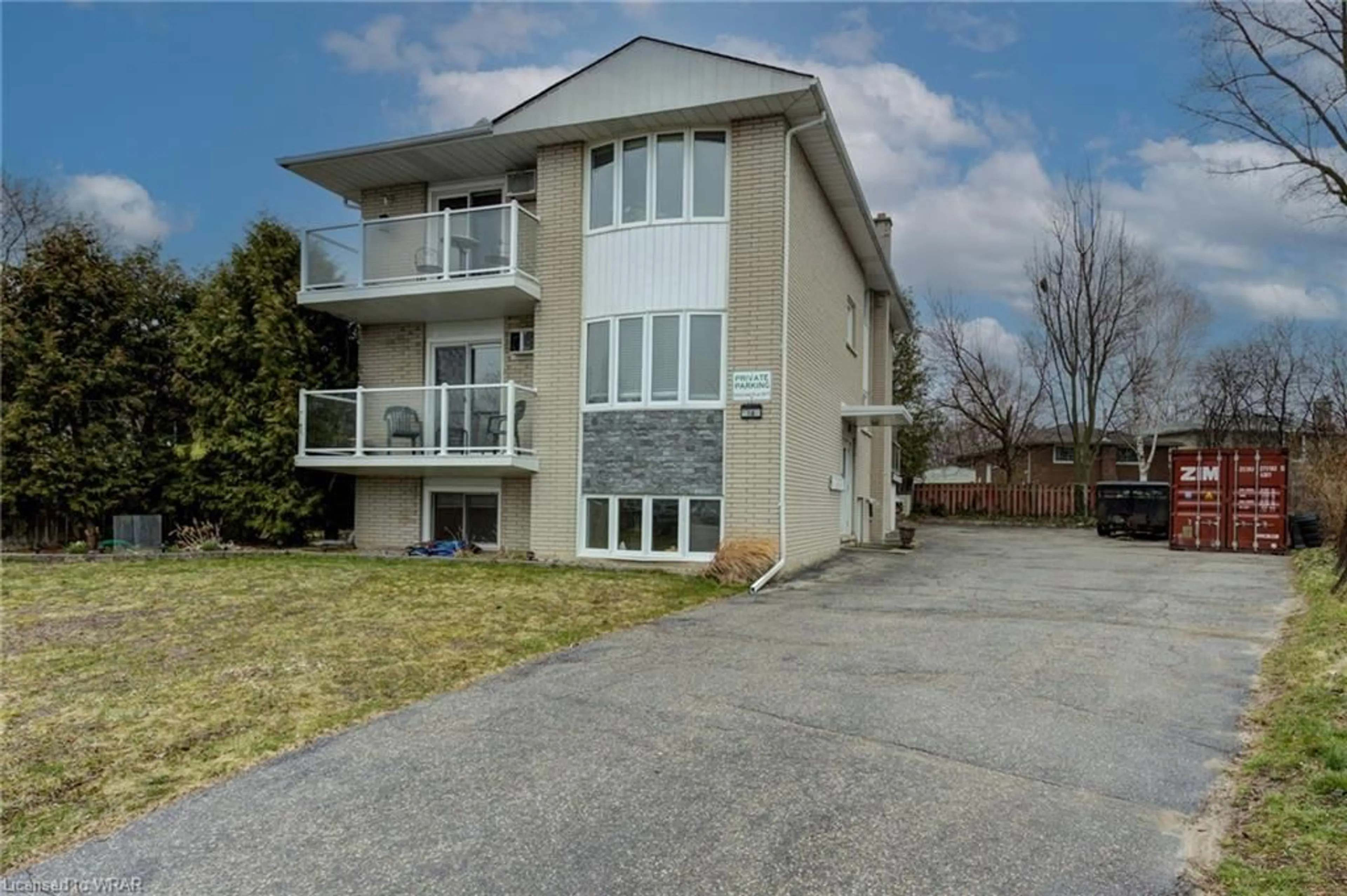 A pic from exterior of the house or condo for 18 Carnaby Cres, Kitchener Ontario N2A 1M7