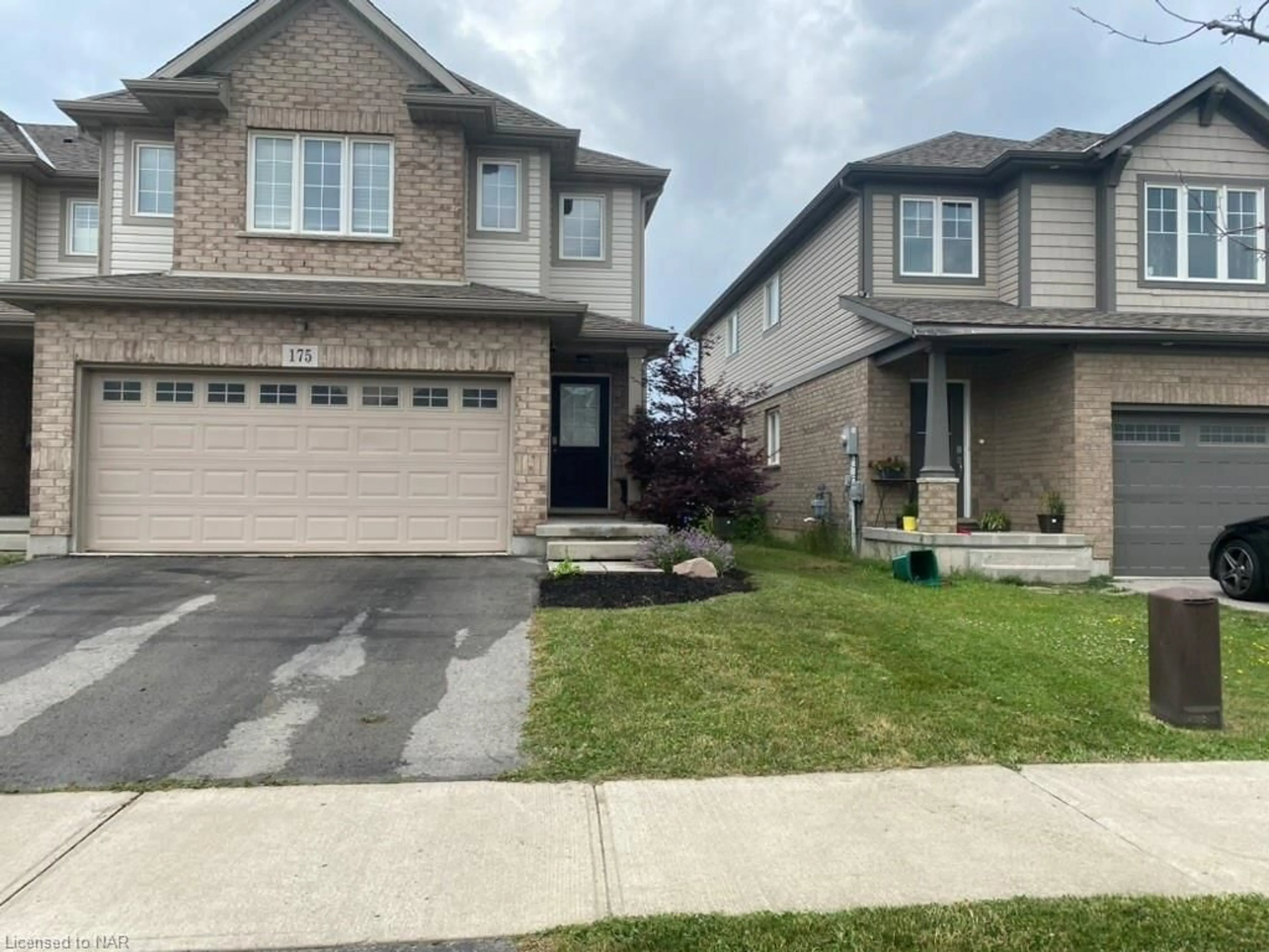 Frontside or backside of a home for 175 Winterberry Blvd, Thorold Ontario L2V 0C2