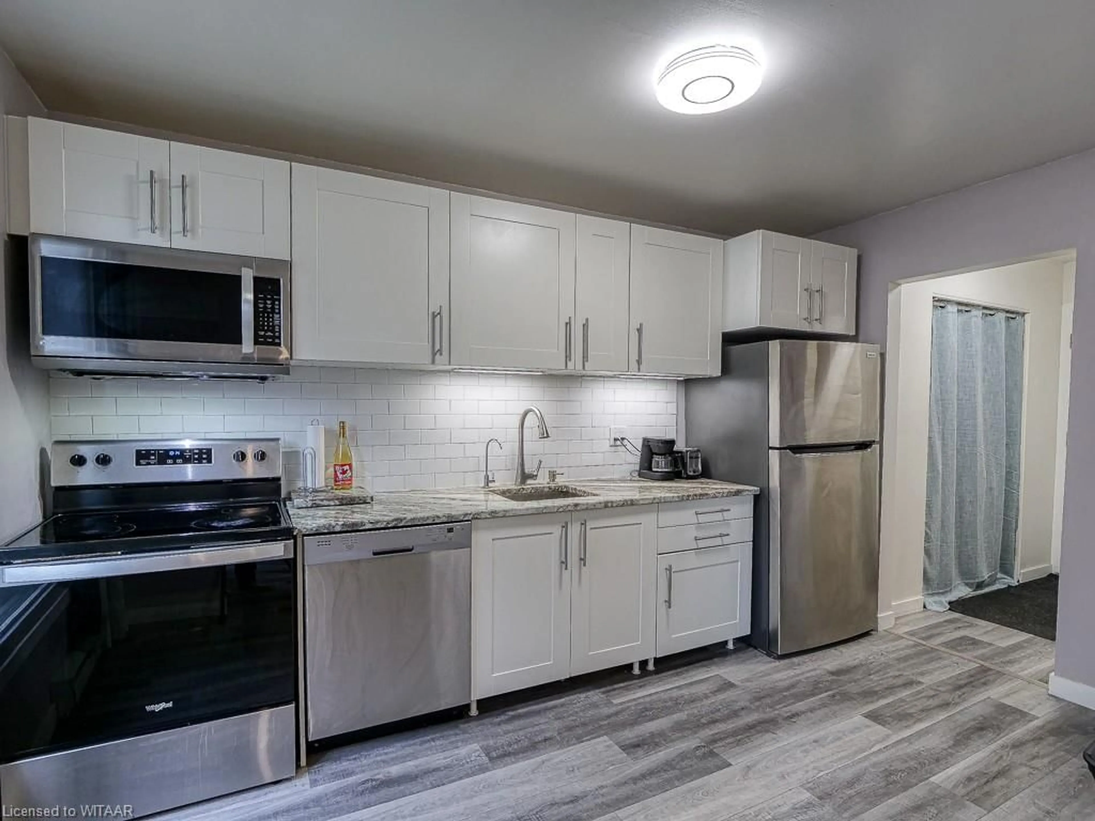 Standard kitchen for 292 Traynor Ave #6, Kitchener Ontario N2C 1W8