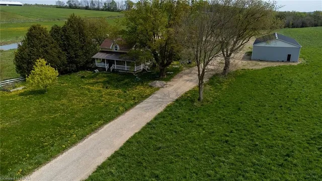 422314 Concession 6 Rd, Elmwood 4