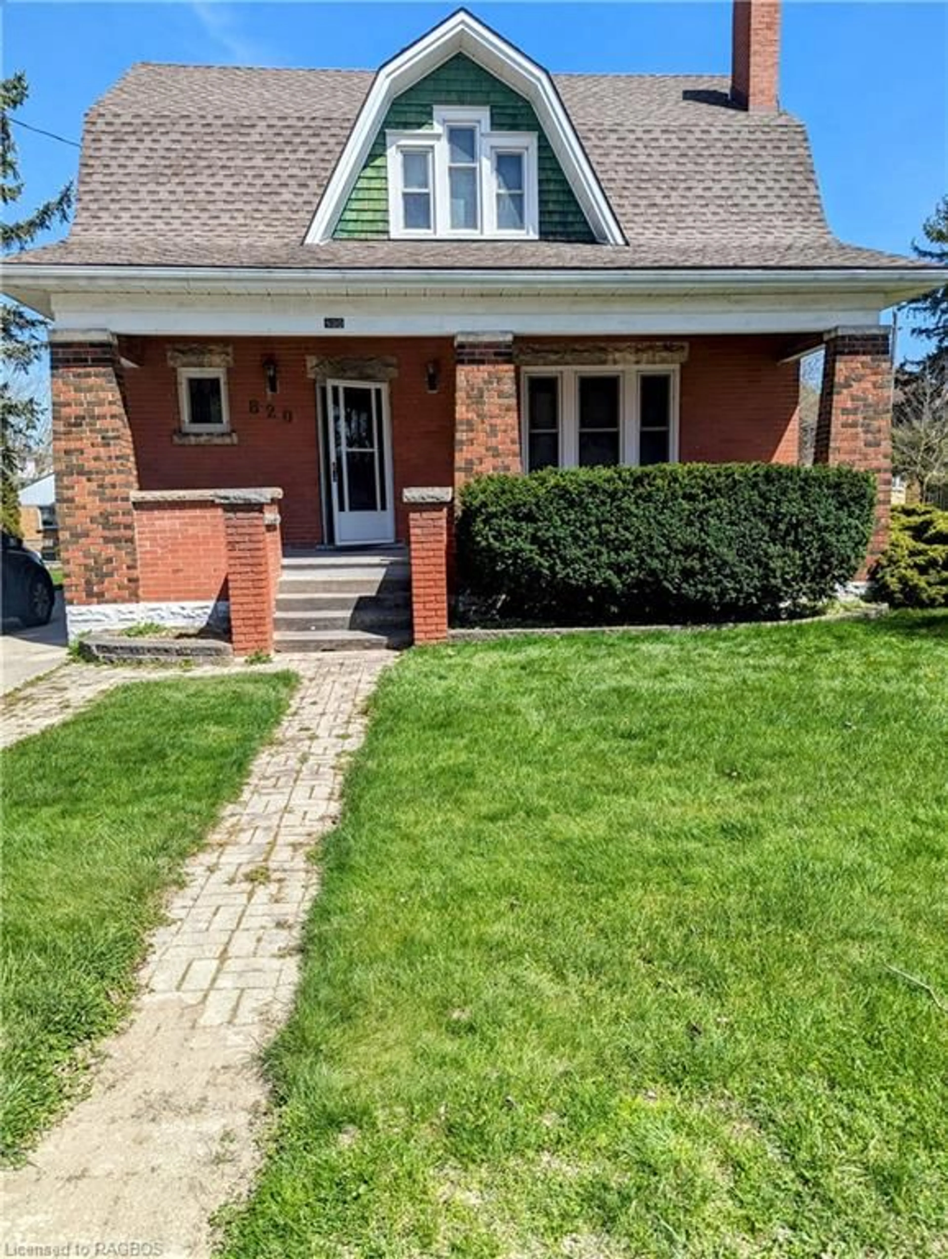 Frontside or backside of a home for 820 Yonge St S, Walkerton Ontario N0G 2V0