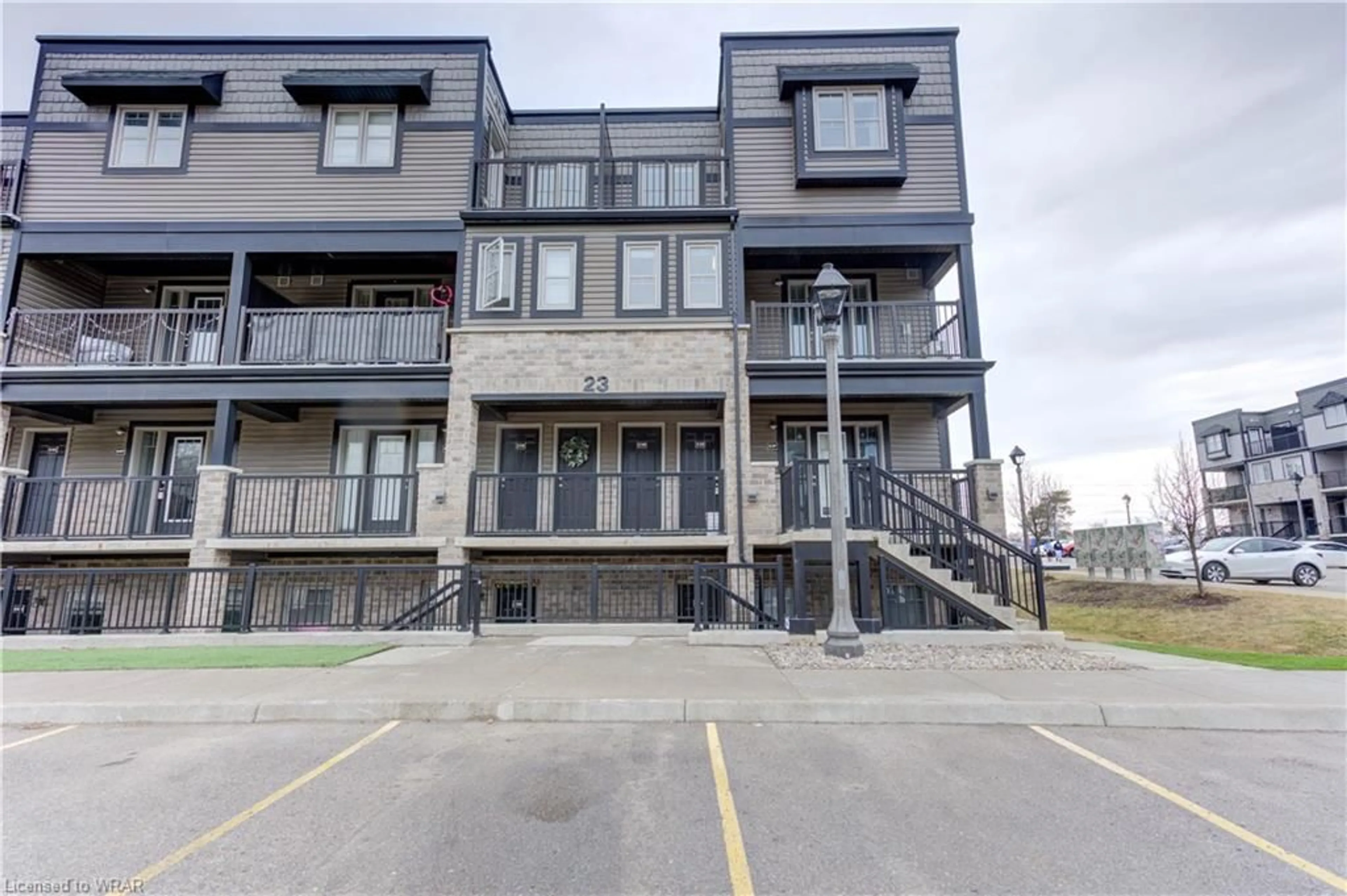 A pic from exterior of the house or condo for 1989 Ottawa St #23E, Kitchener Ontario N2E 0G7