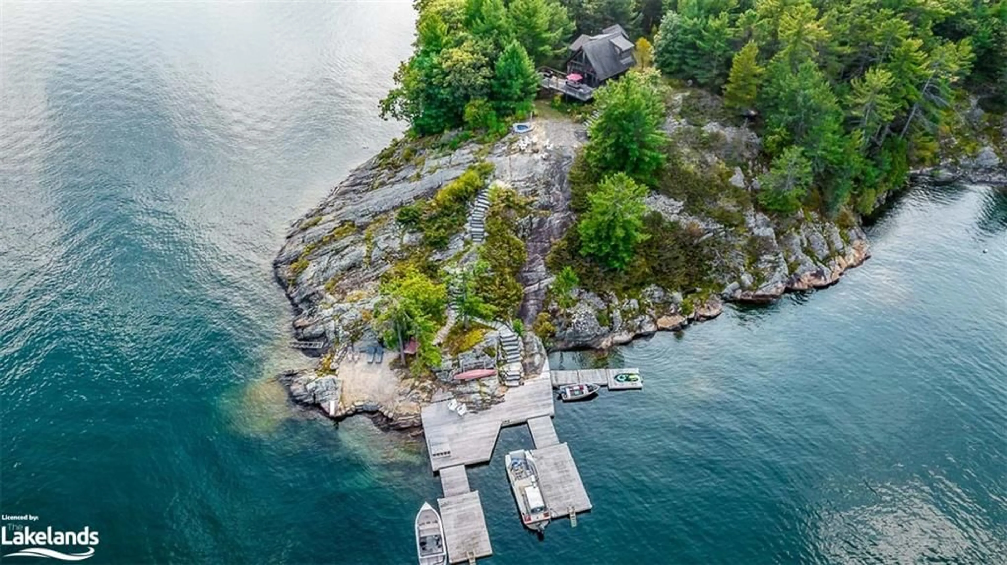 A pic from exterior of the house or condo, cottage for B686-8 Derbyshire Island, ARCHIPELAGO Ontario P2A 1T4