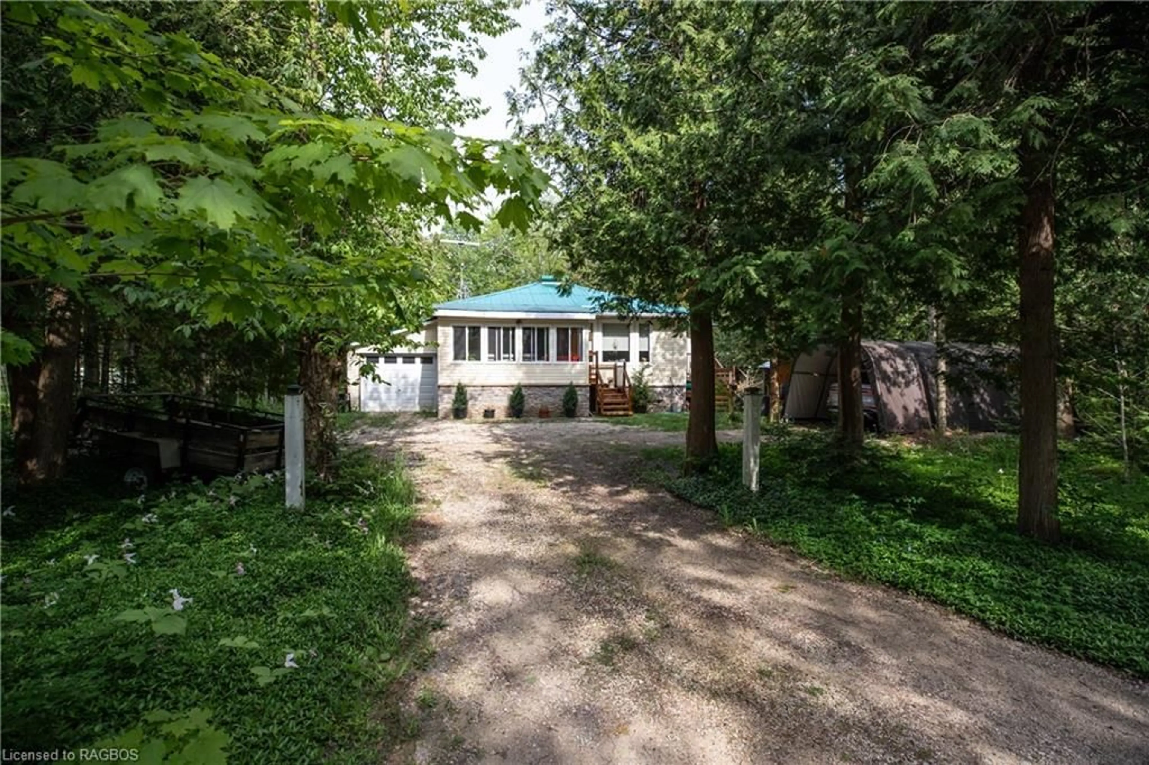 Cottage for 496 Berford Lake Rd, South Bruce Peninsula Ontario N0H 2T0