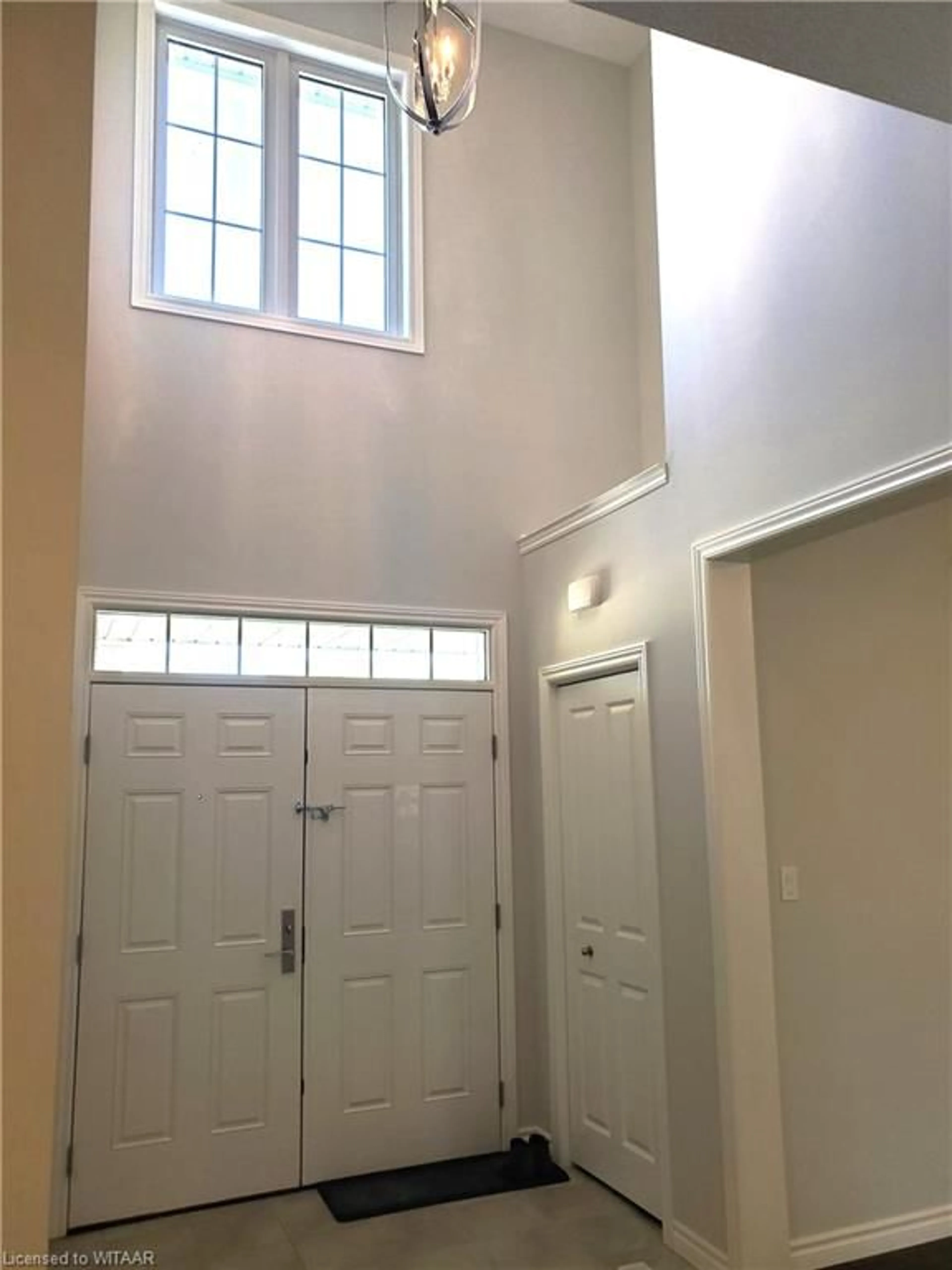 Indoor entryway, not visible floor for 31 Brookside Lane Lane, Tillsonburg Ontario N4G 0A1