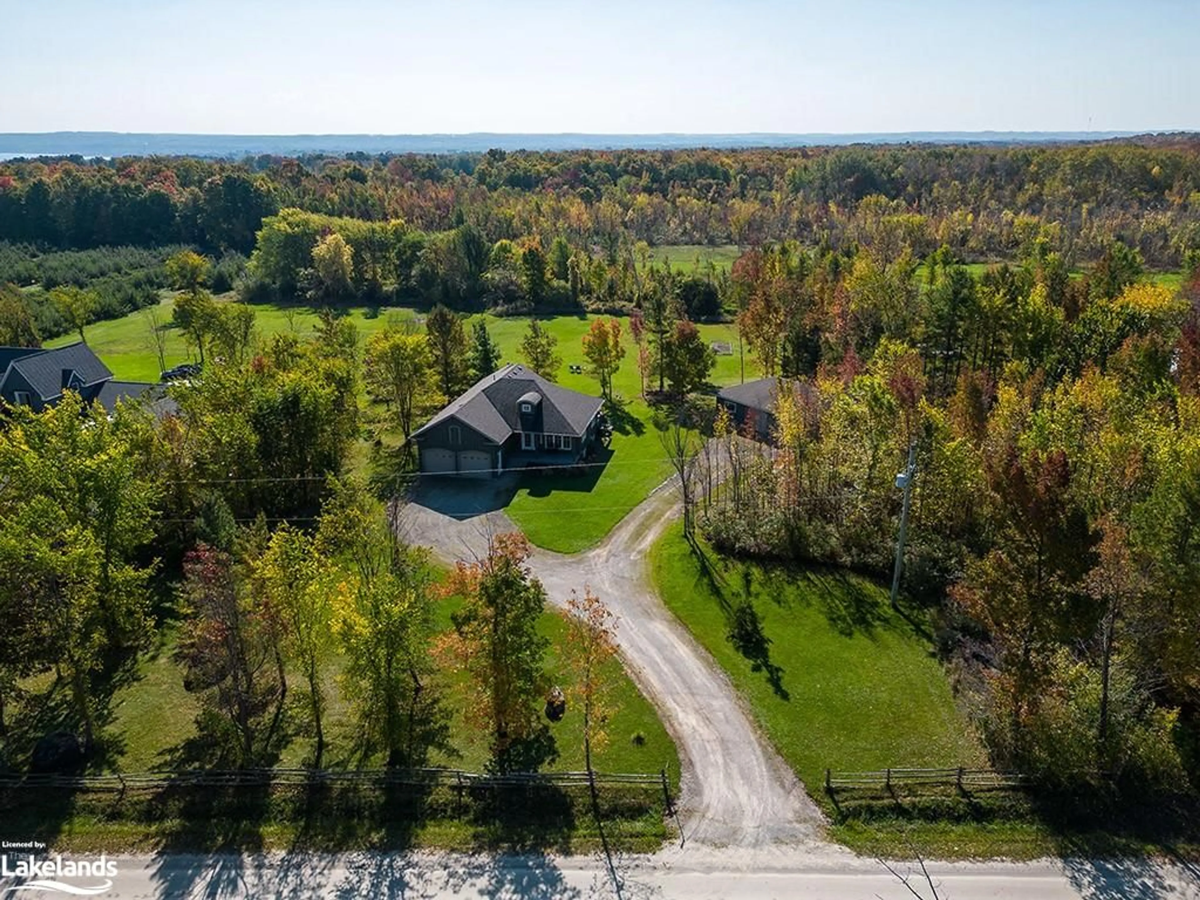 Cottage for 265736 25th Side Road, Meaford Ontario N4L 1W5