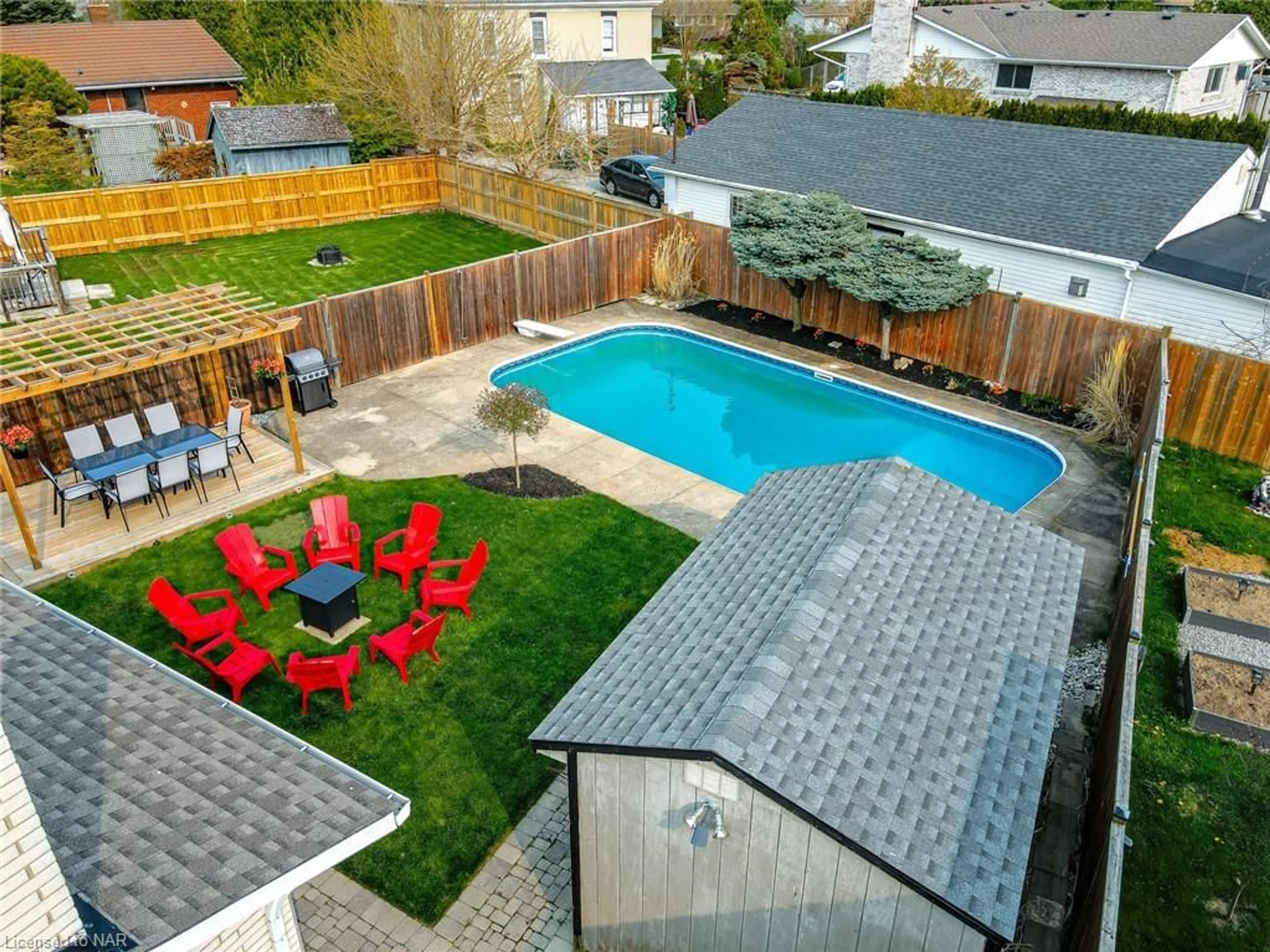 Patio for 5 Cindy Dr, St. Catharines Ontario L2M 6J8