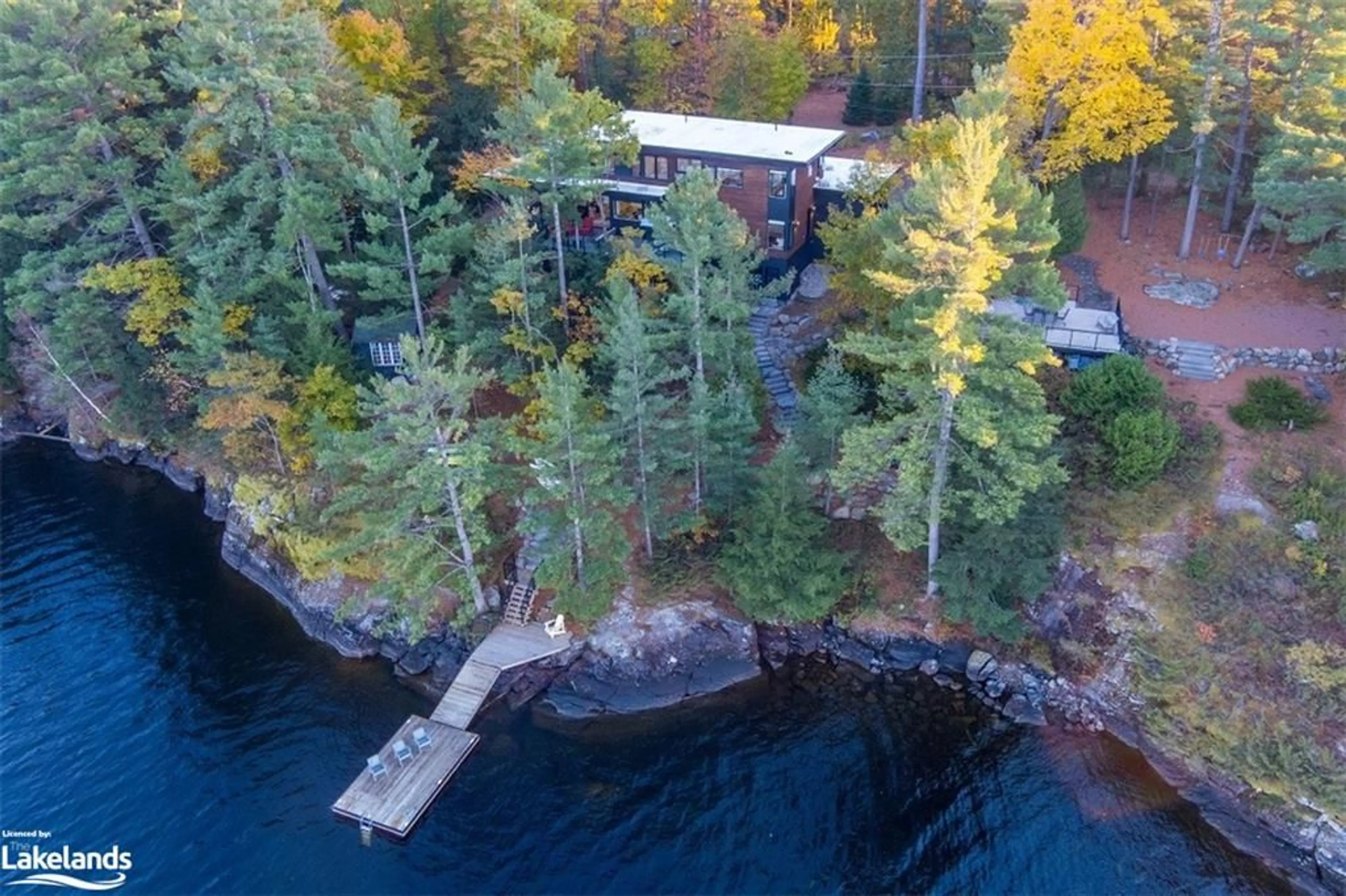 Cottage for 1040 Sunny Bay Lane, Gravenhurst Ontario P1P 1R1