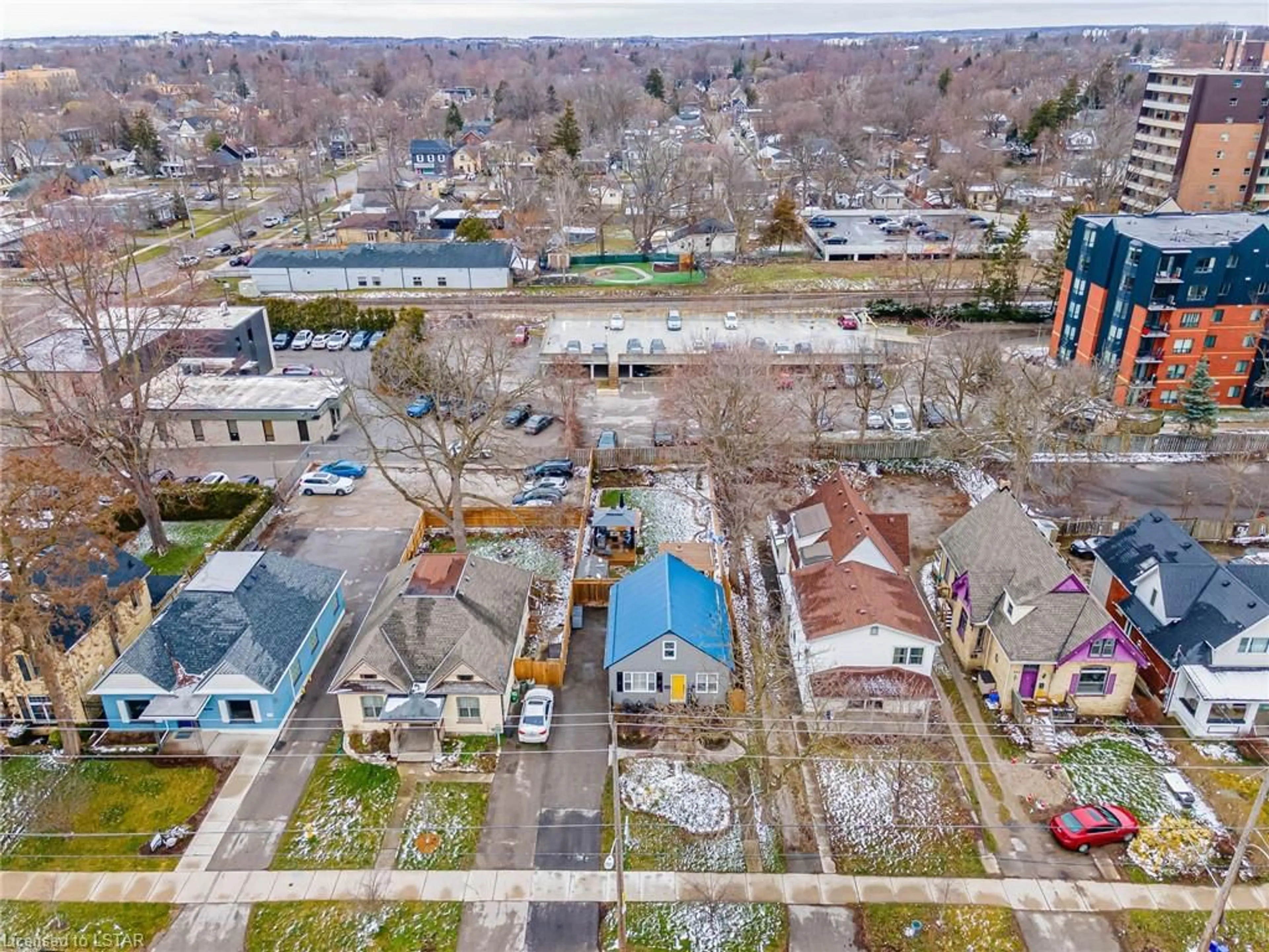 Lakeview for 488 Central Ave, London Ontario N6B 2G1
