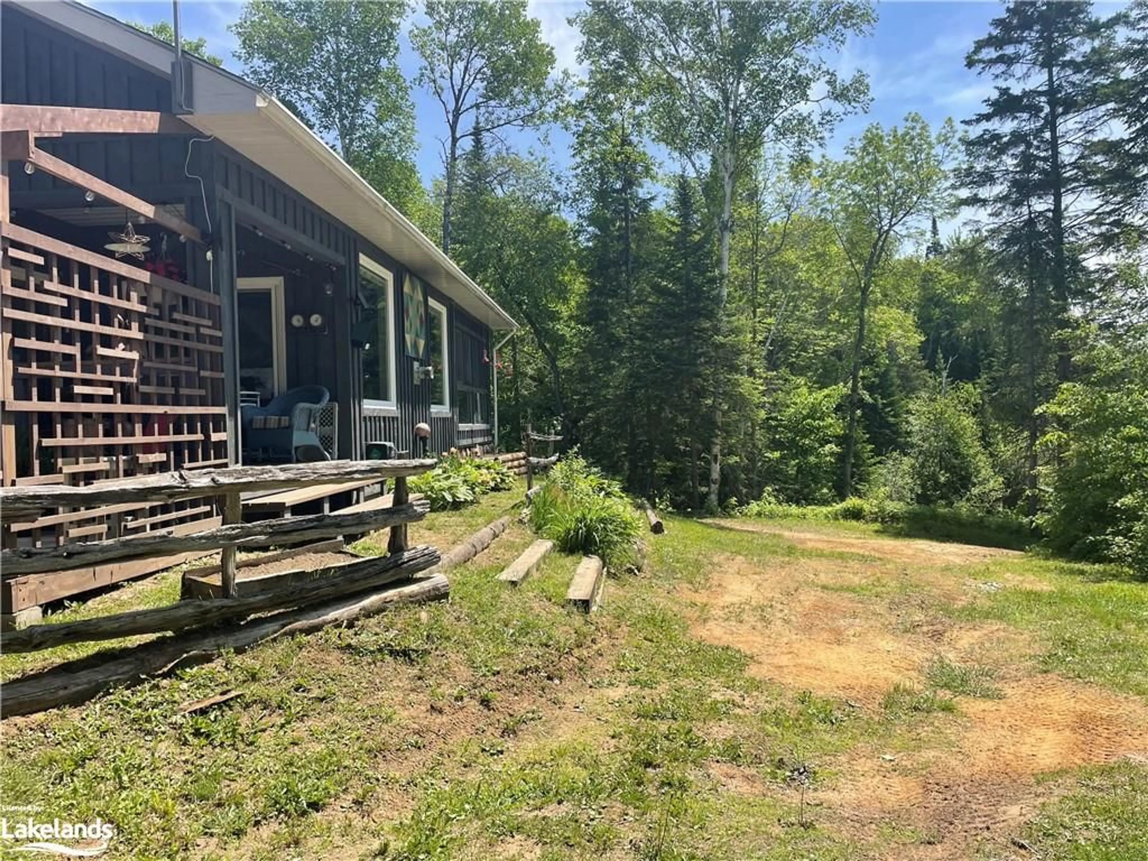 Patio, cottage for 270 Katrine Road, Katrine Ontario P0A 1L0