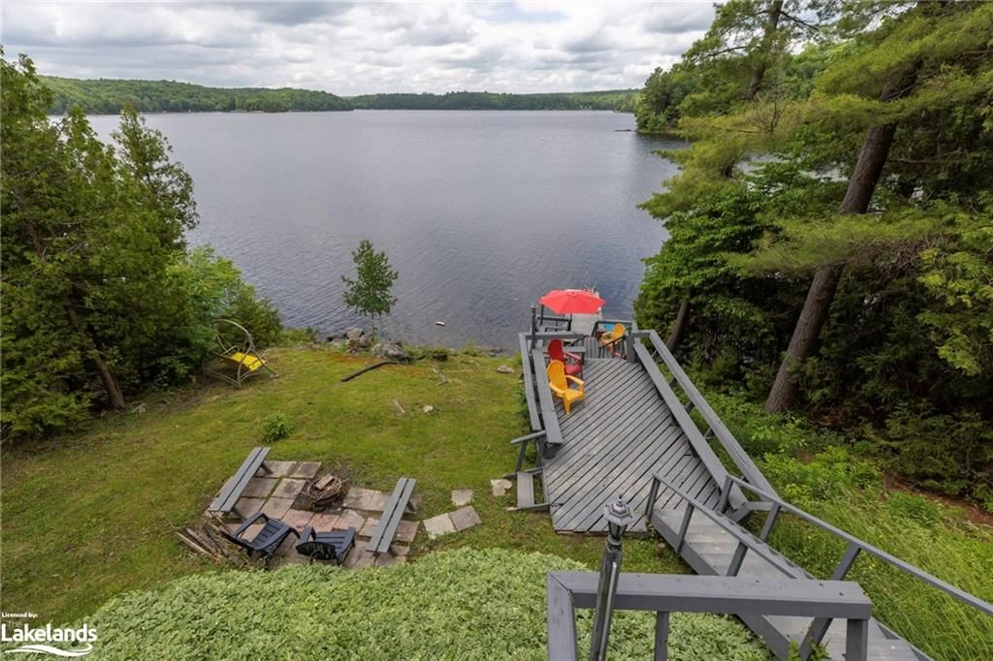 Patio for 1378 Three Mile Lake Rd #3, Muskoka Lakes Ontario P0B 1M0