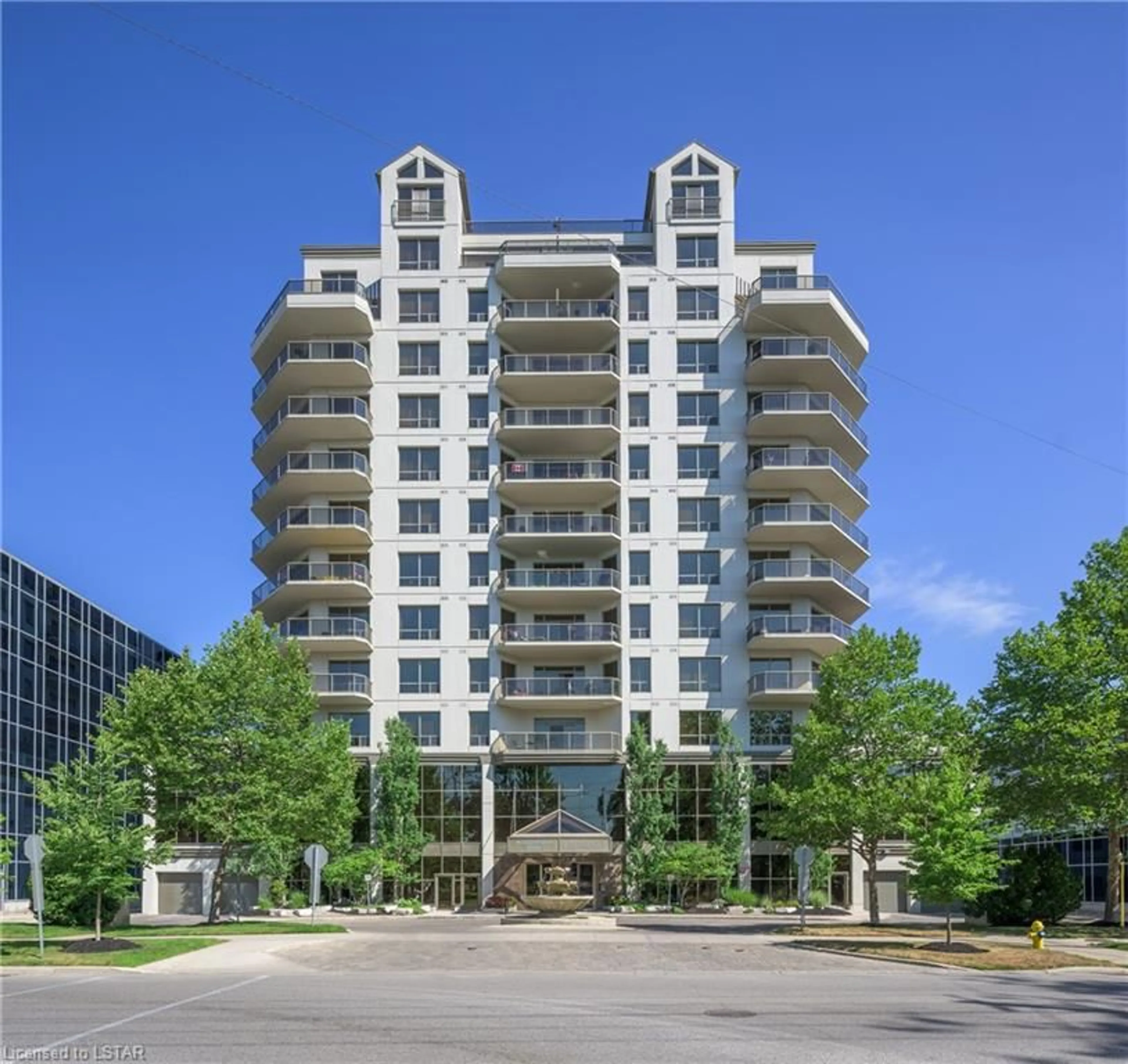A pic from exterior of the house or condo for 250 Pall Mall St #801, London Ontario N6A 6K3
