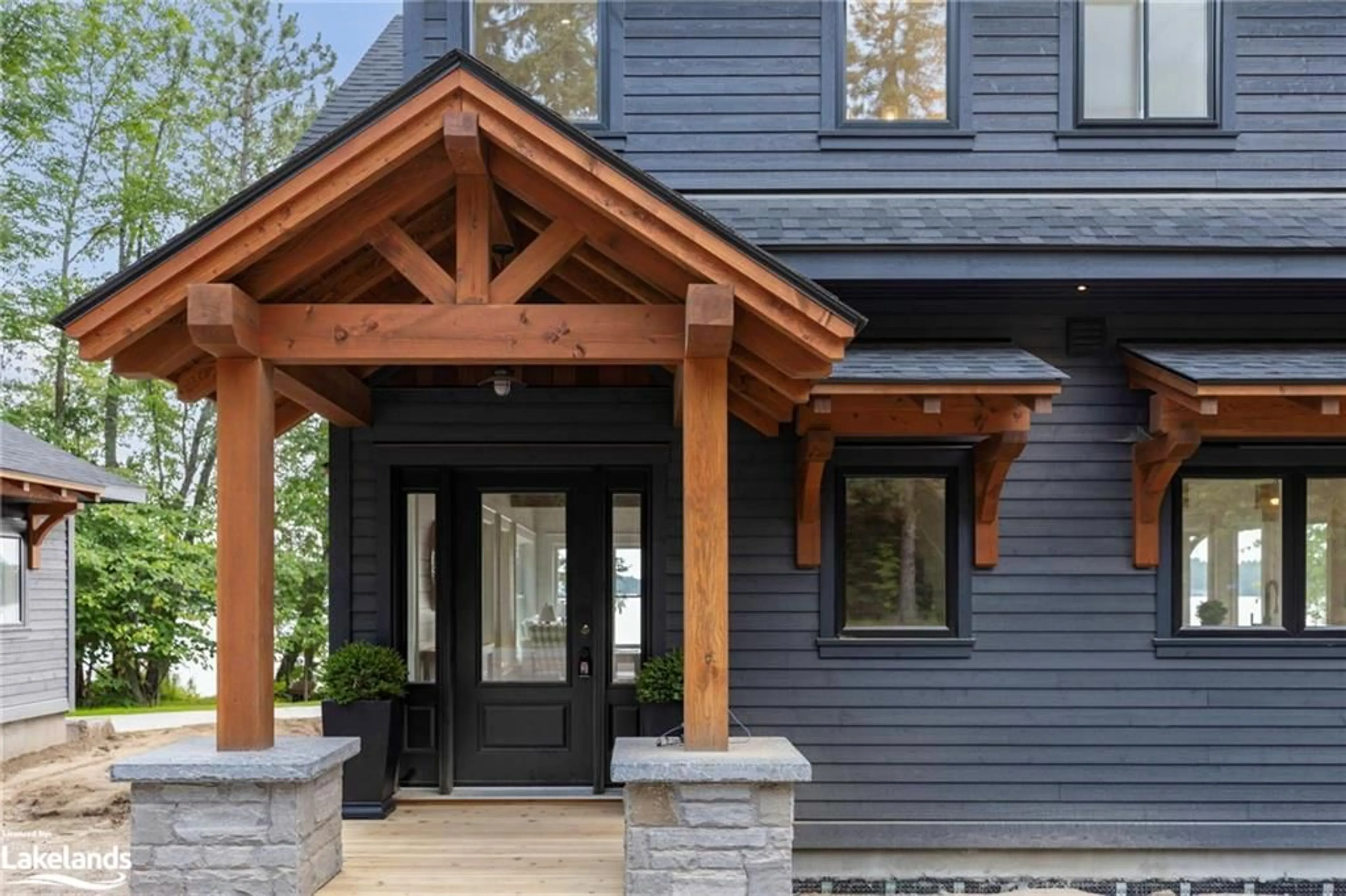 Indoor entryway for 1018 Milford Bay Rd, Milford Bay Ontario P0B 1E0