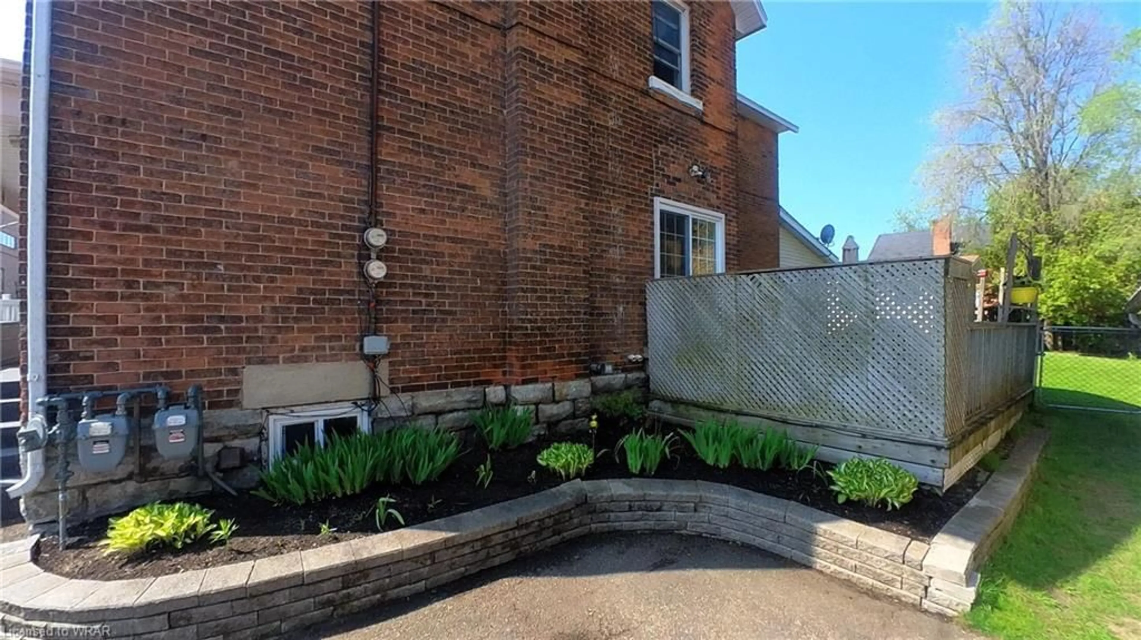 A pic from exterior of the house or condo, the fenced backyard for 158 William St, Pembroke Ontario K8A 1N5