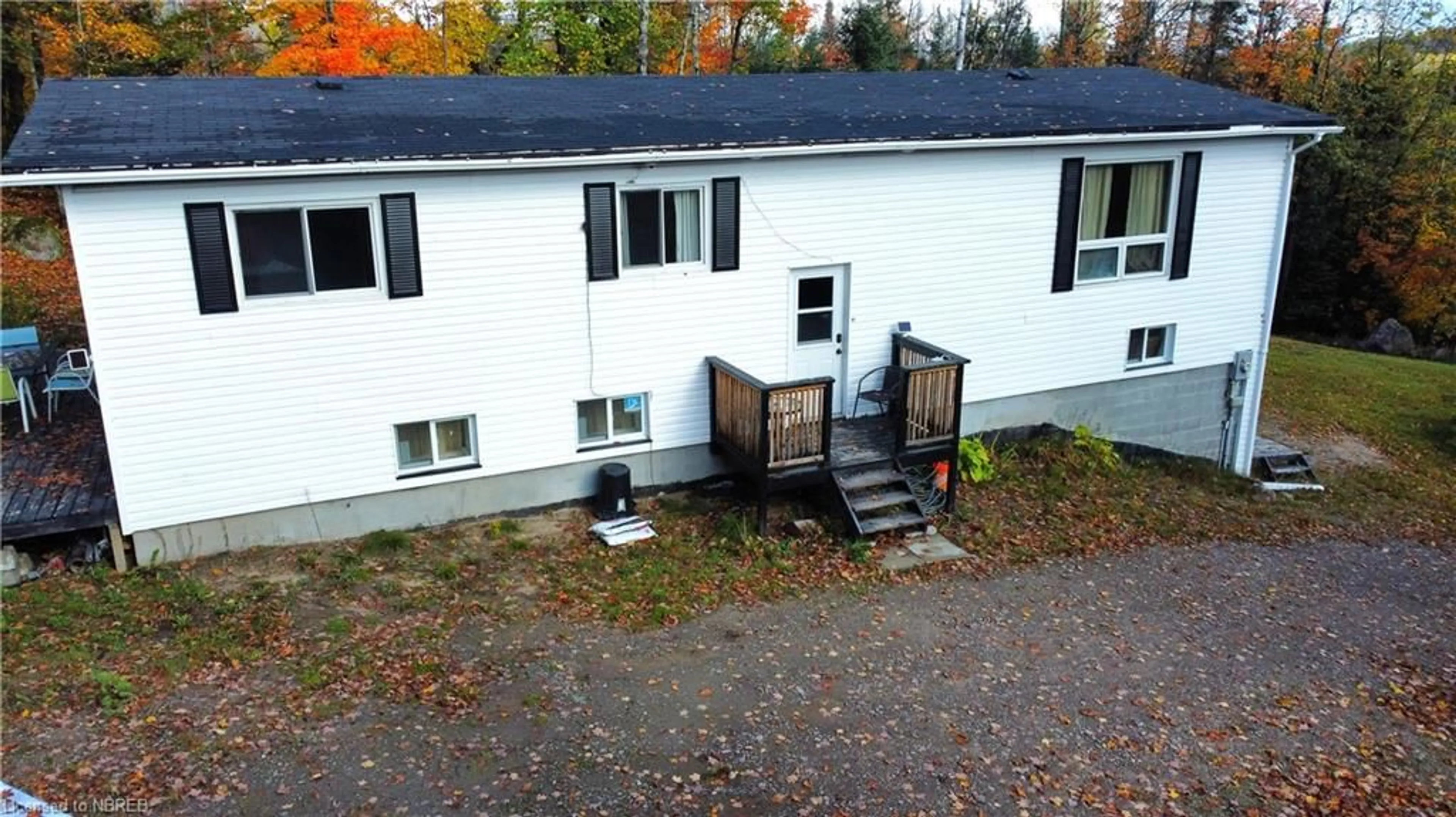 Outside view for 319 Greenwood Dr, Bonfield Ontario P0H 1E0