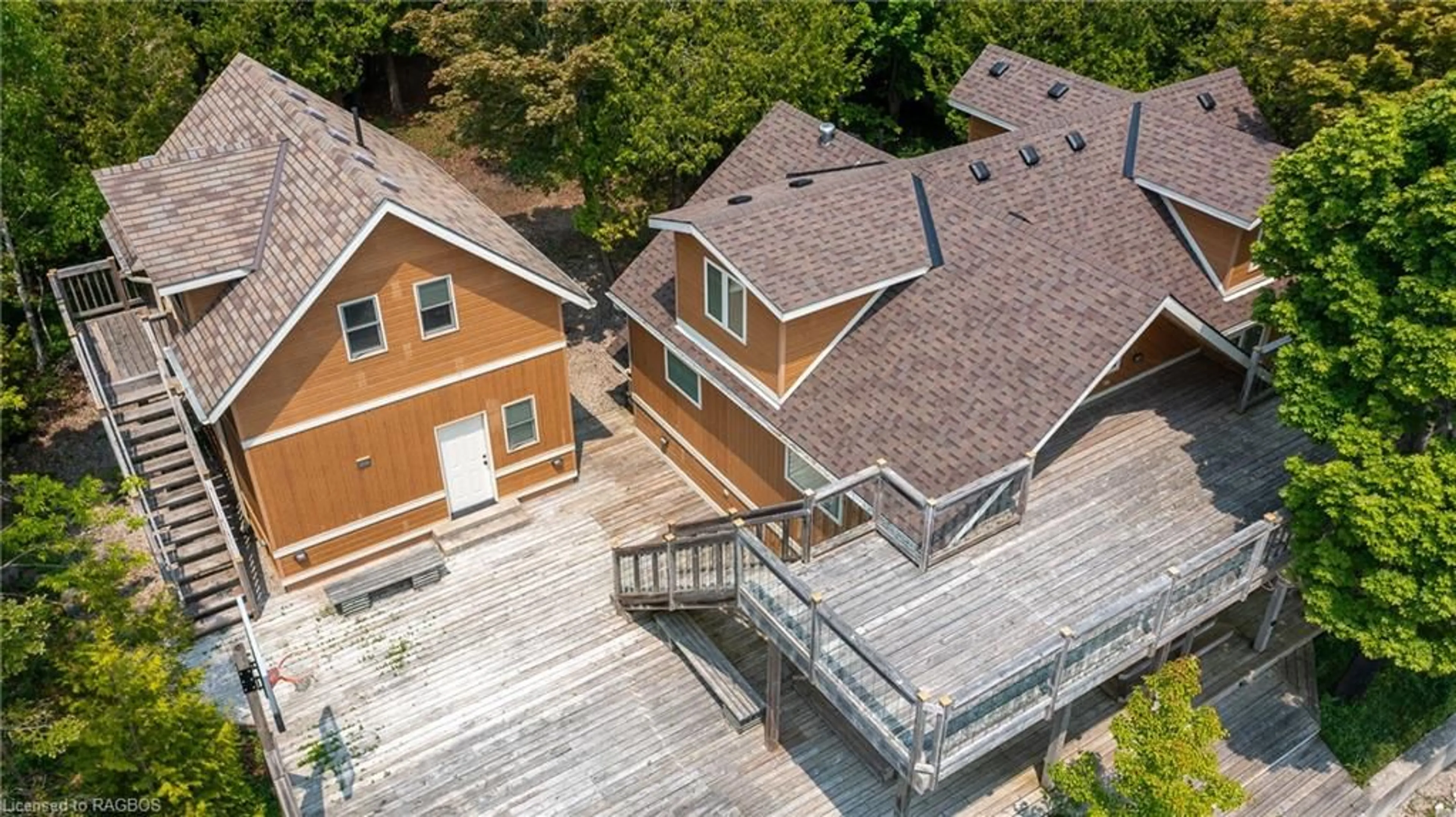 Frontside or backside of a home for 584 Warner Bay Rd, Tobermory Ontario N0H 2R0