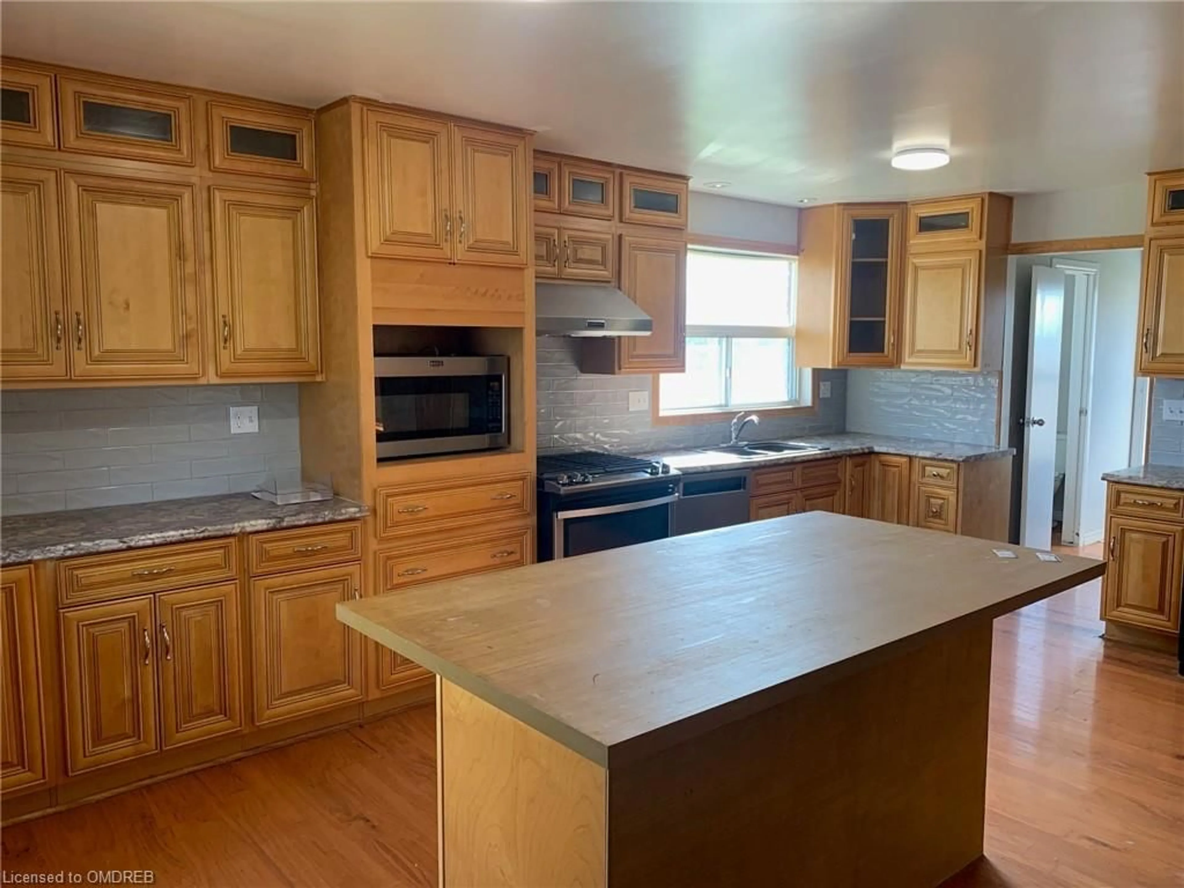 Kitchen for 3911 Garrison Rd, Ridgeway Ontario L0S 1N0