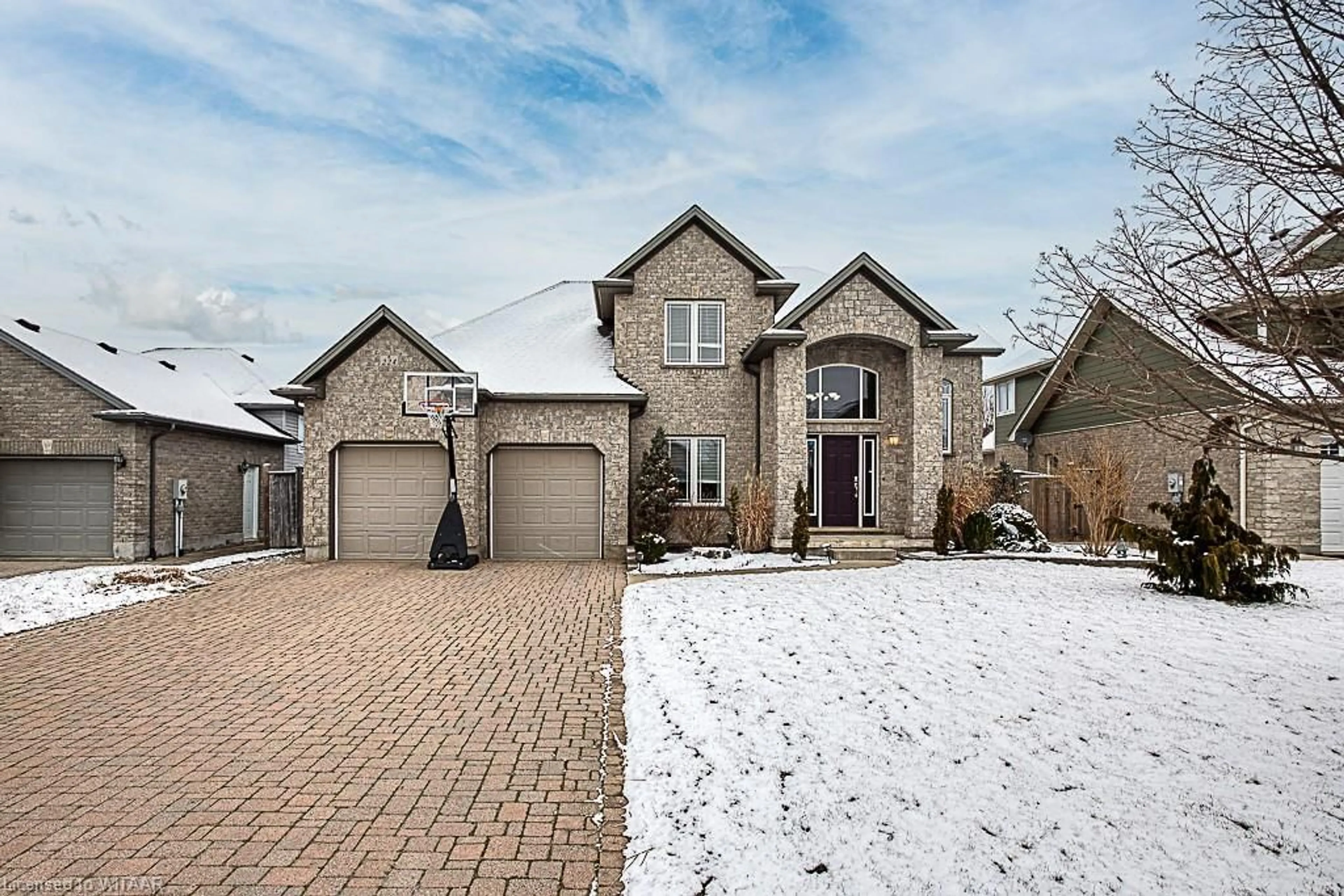 Frontside or backside of a home for 224 Boyd Blvd, Thamesford Ontario N0M 2M0