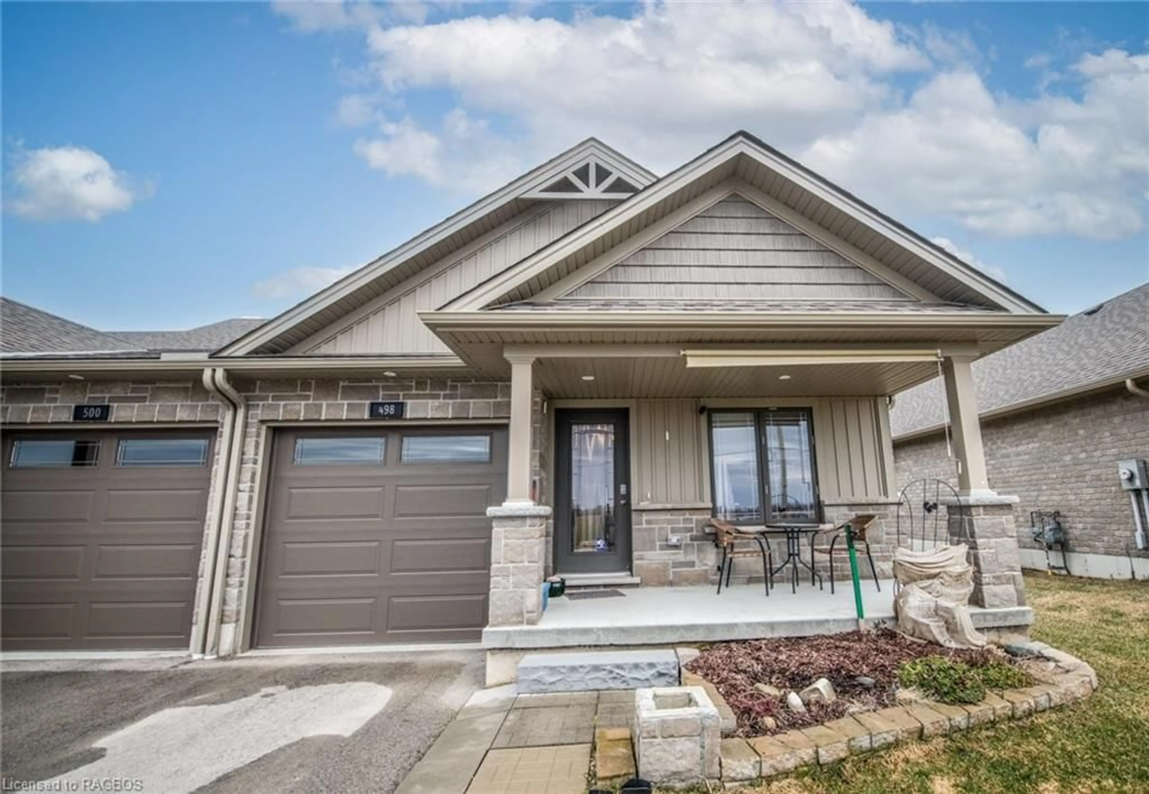 Frontside or backside of a home for 498 Durham Street East, Mount Forest Ontario N0G 2L4