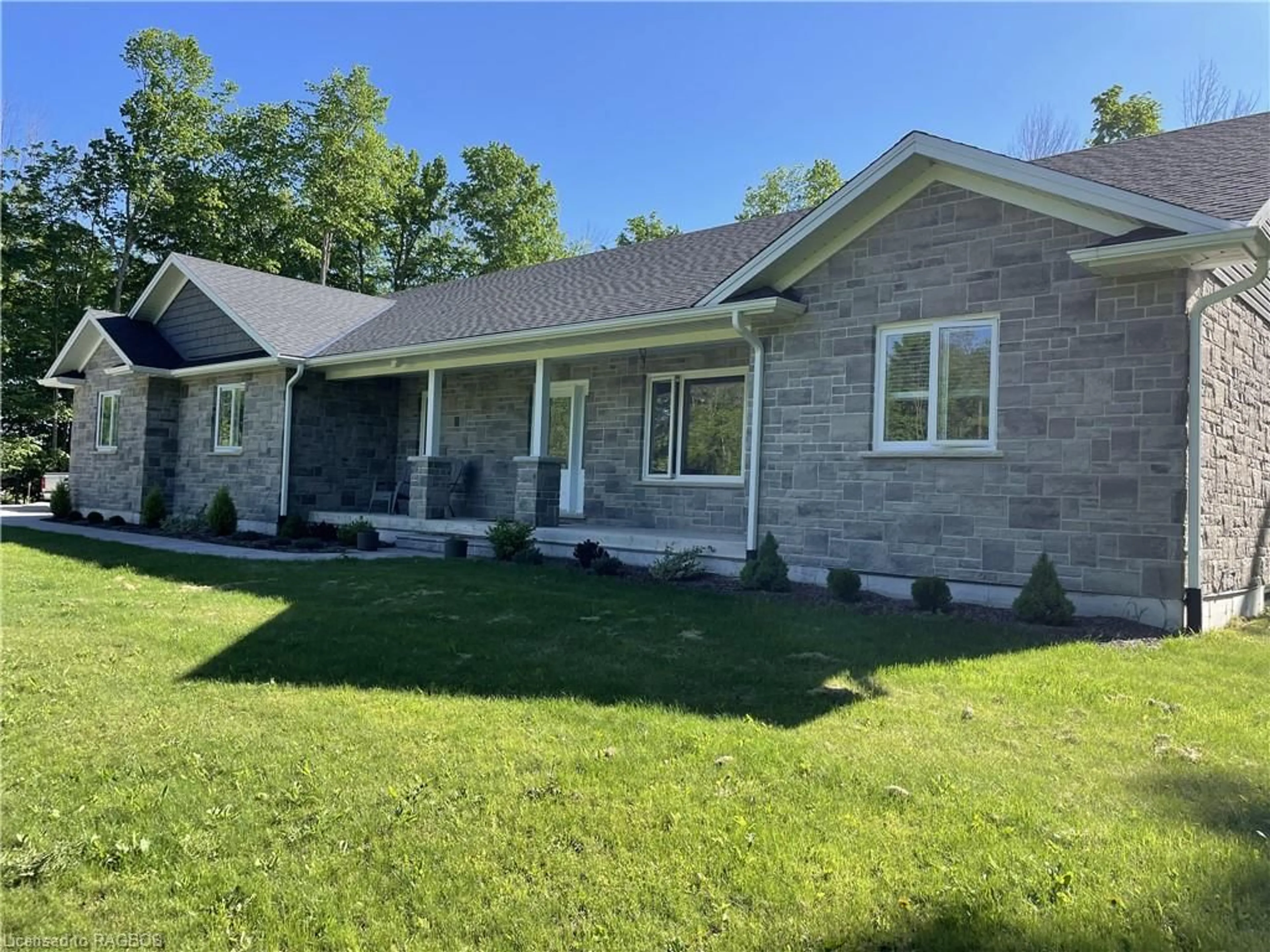 Frontside or backside of a home for 105 Forest Creek Trail, West Grey Ontario N0G 1S0