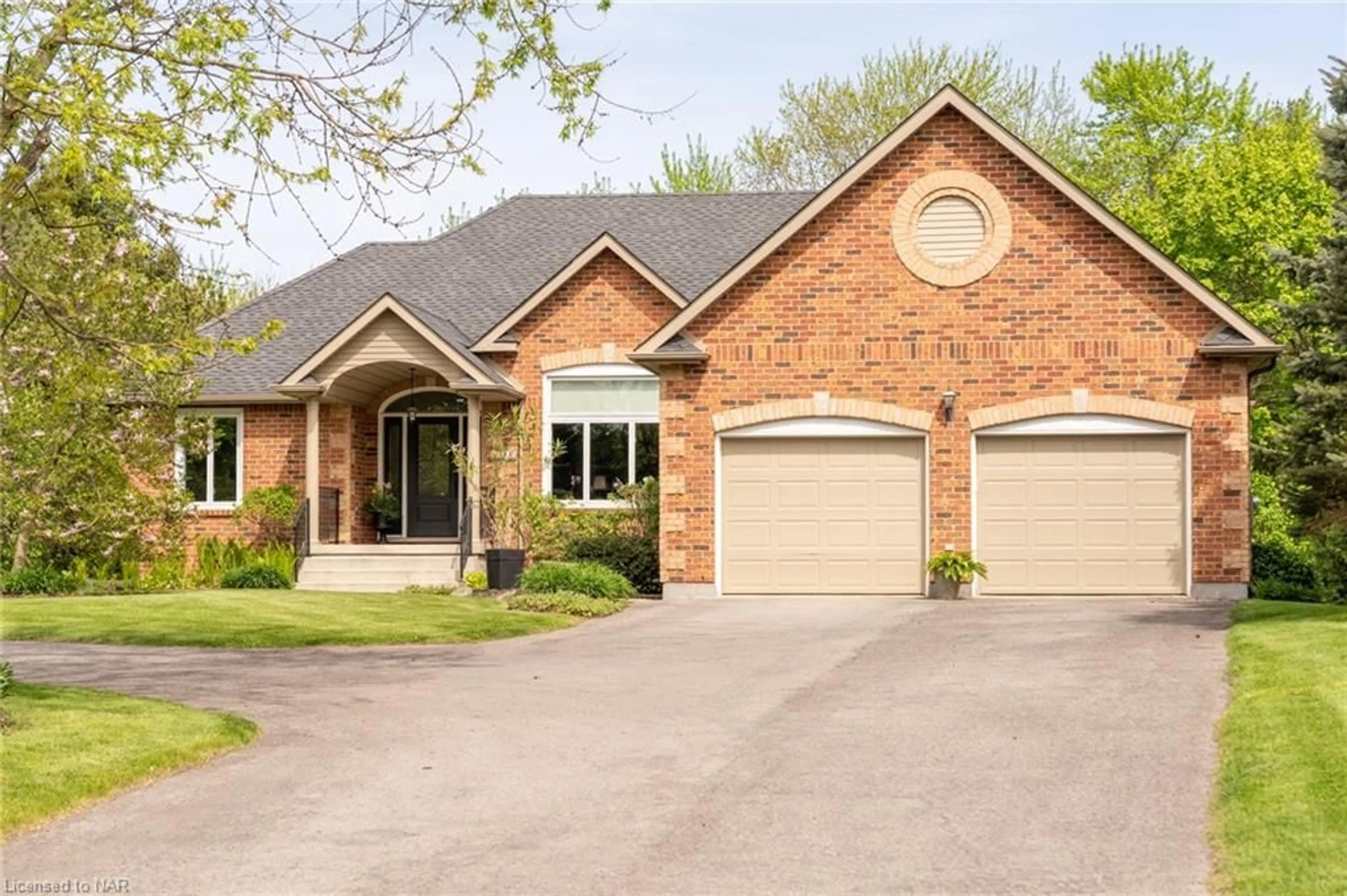 Home with brick exterior material for 1319 Effingham St, Ridgeville Ontario L0S 1M0