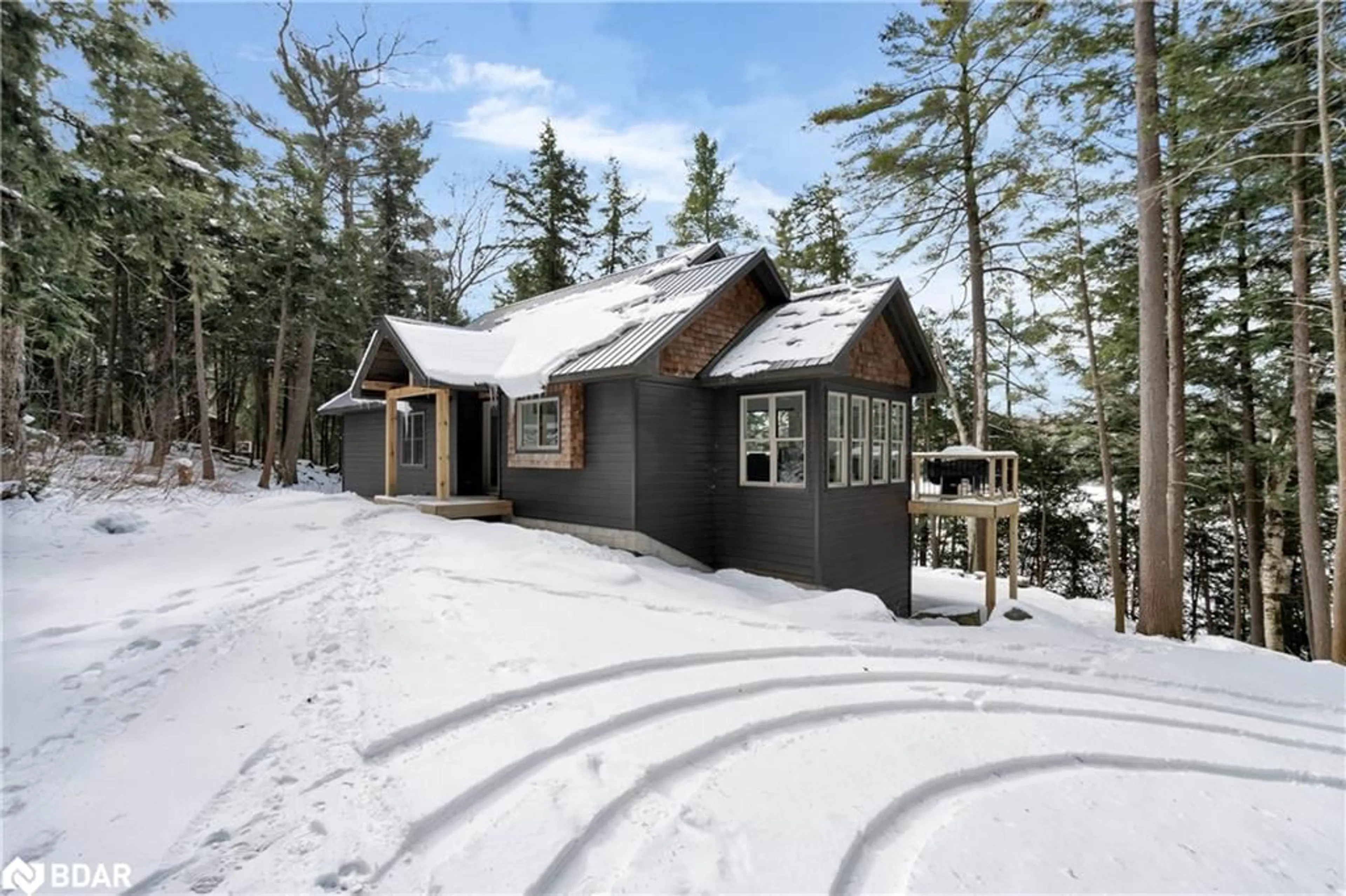 Cottage for 1 Portage Lake Rd, Seguin Ontario P2A 2W8