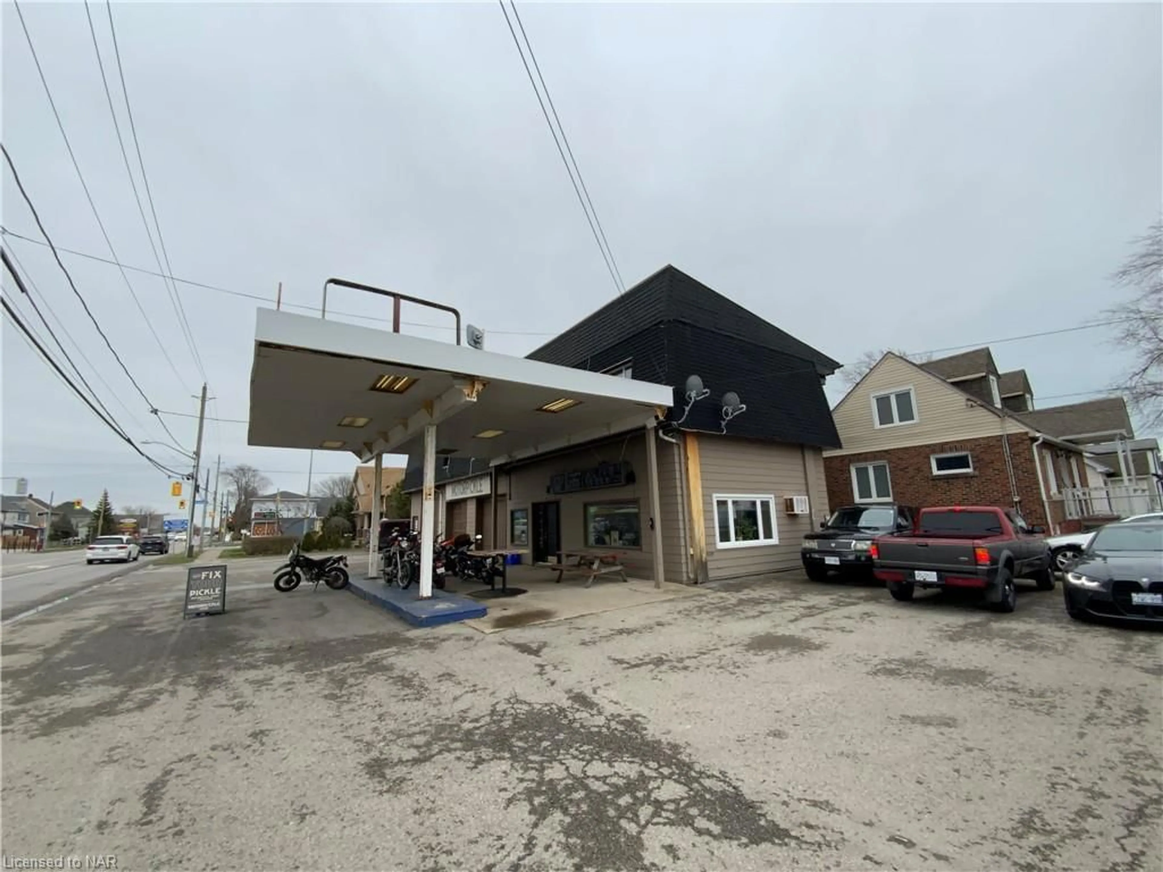 Unknown for 496 Main St, Port Colborne Ontario L3K 3W4