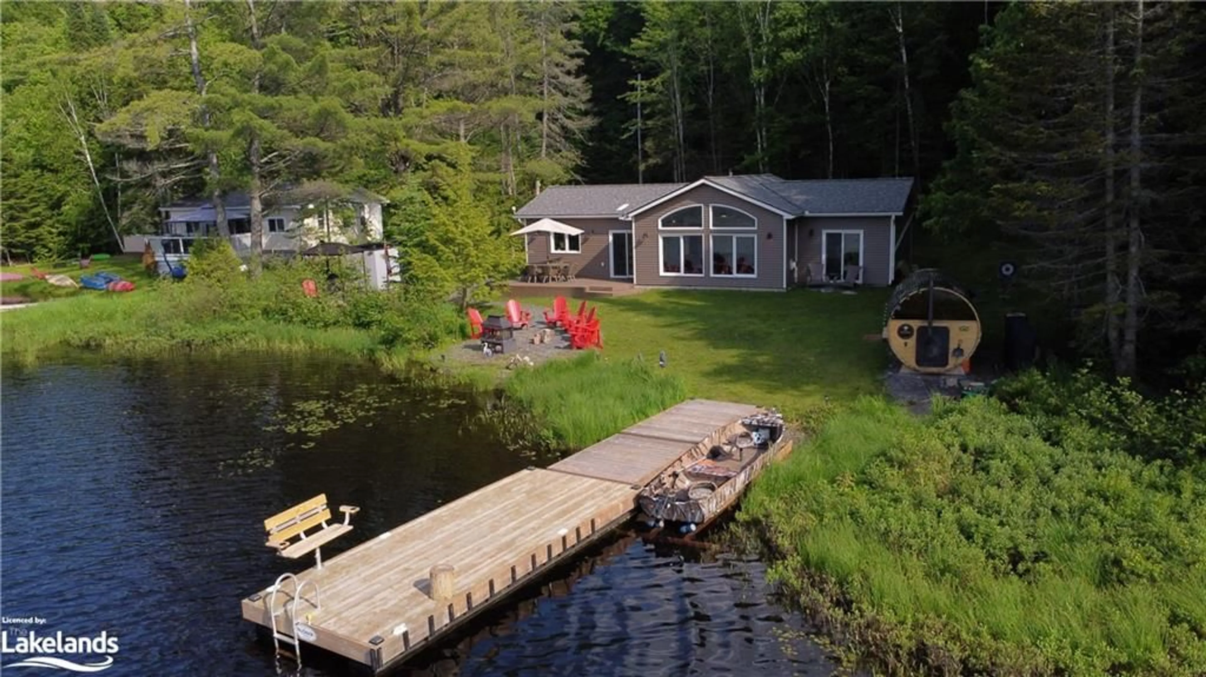 Cottage for 1036 Gordonier Lake Rd, Bracebridge Ontario P1L 1X3