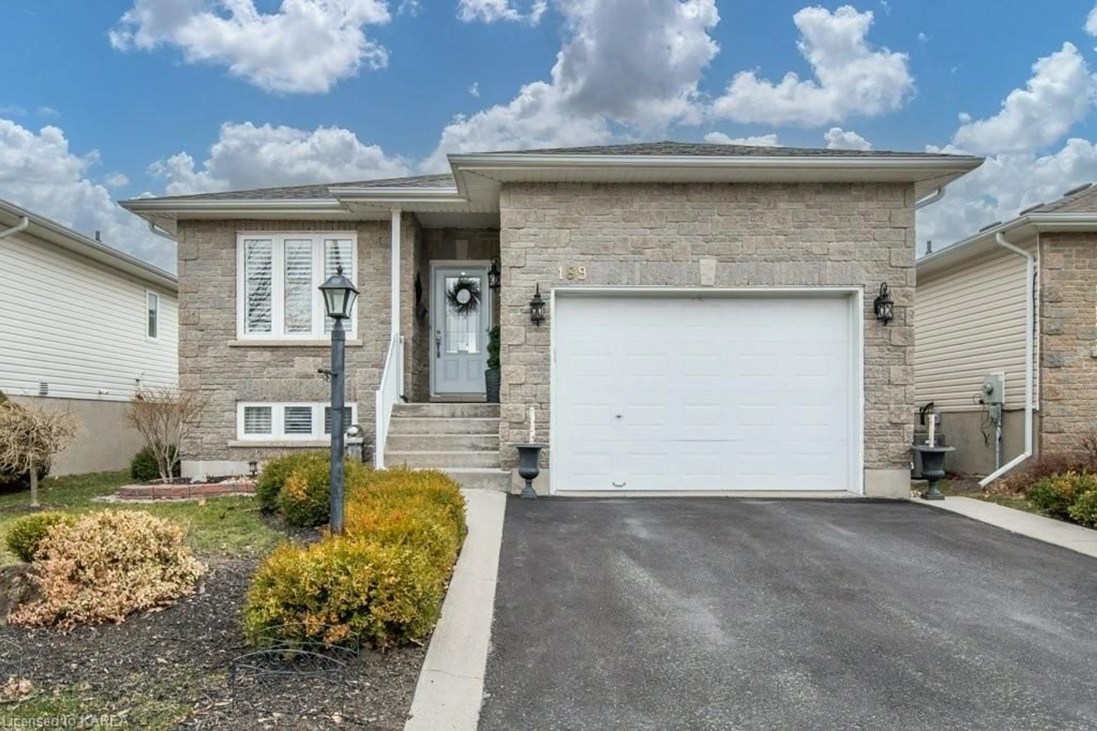Home with brick exterior material for 189 Amy Lynn Dr, Loyalist Township Ontario K7N 2A3