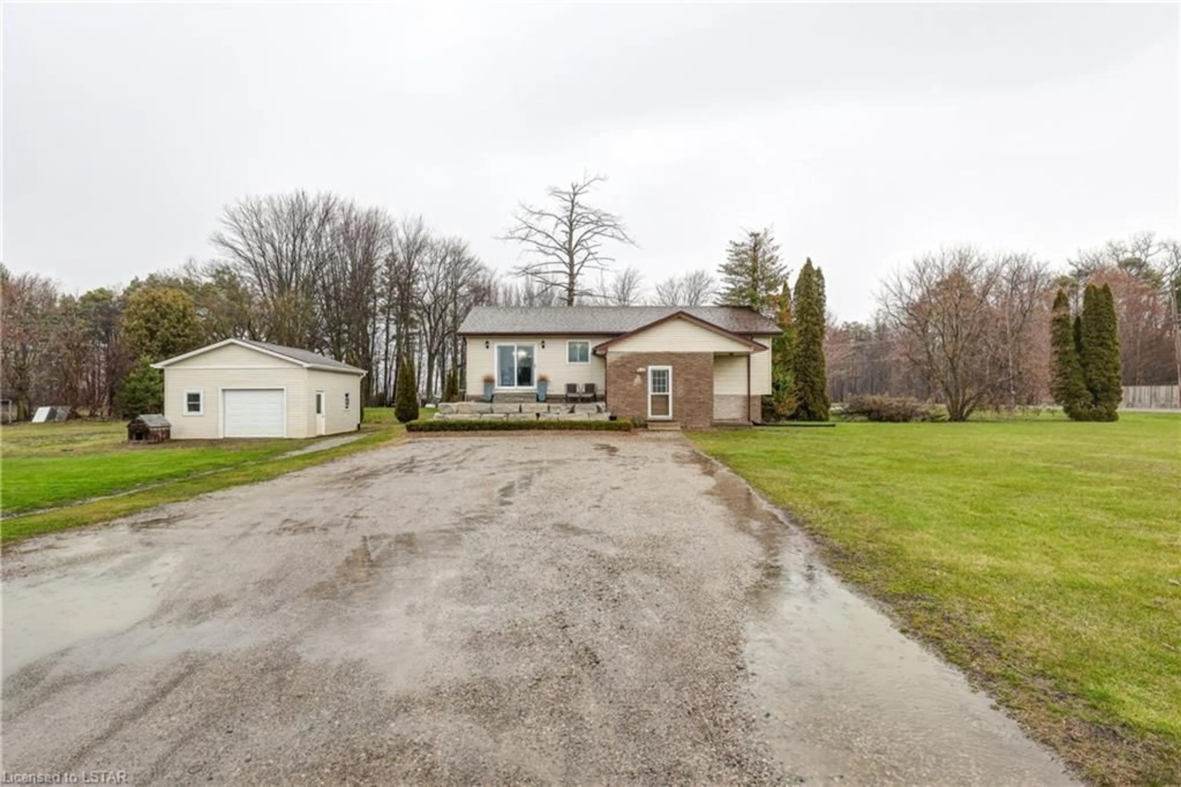Frontside or backside of a home for 56092 Calton Line, Vienna Ontario N0J 1Z0