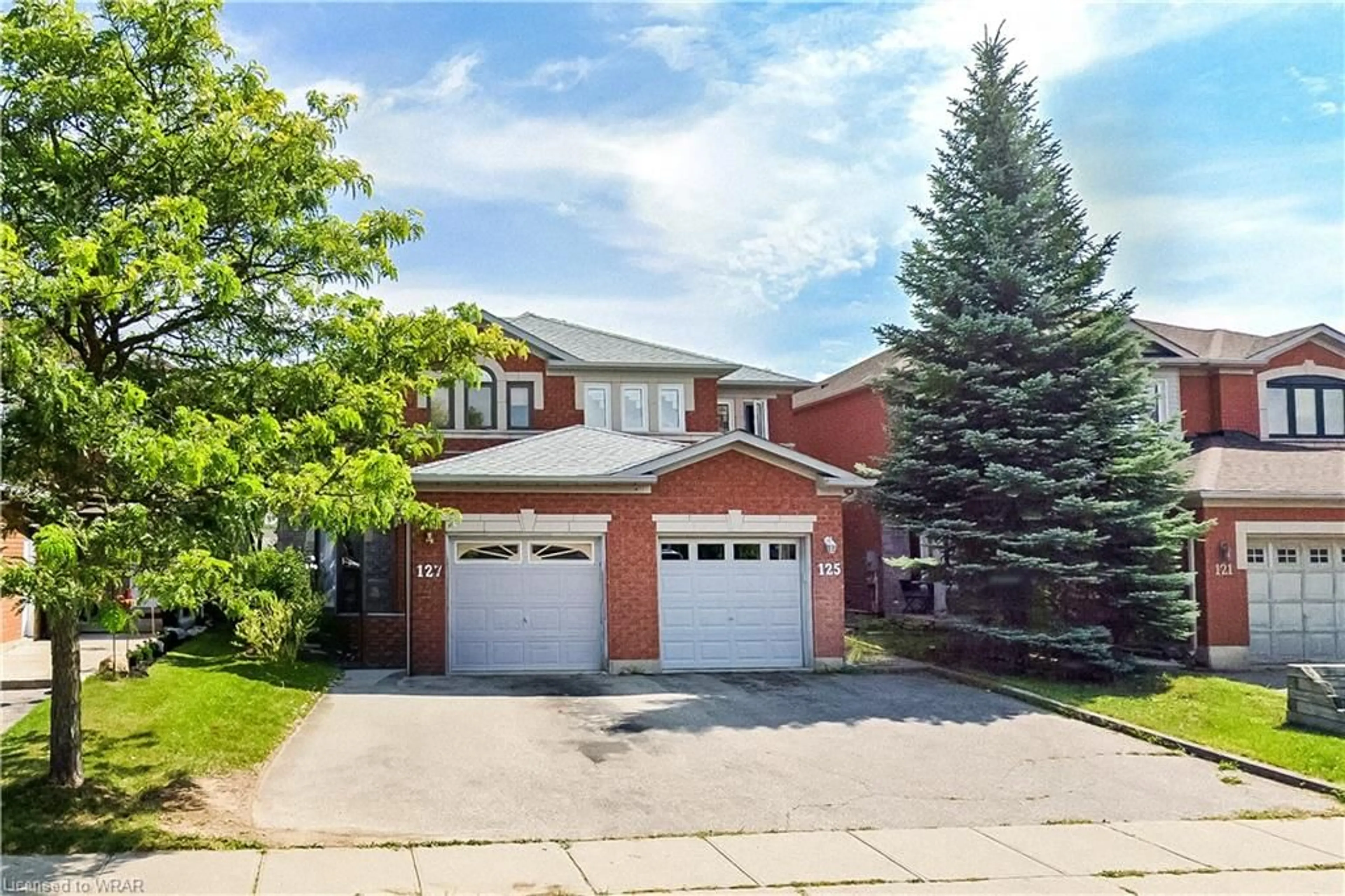 Frontside or backside of a home for 125 Essex Point Dr, Cambridge Ontario N1T 1W6