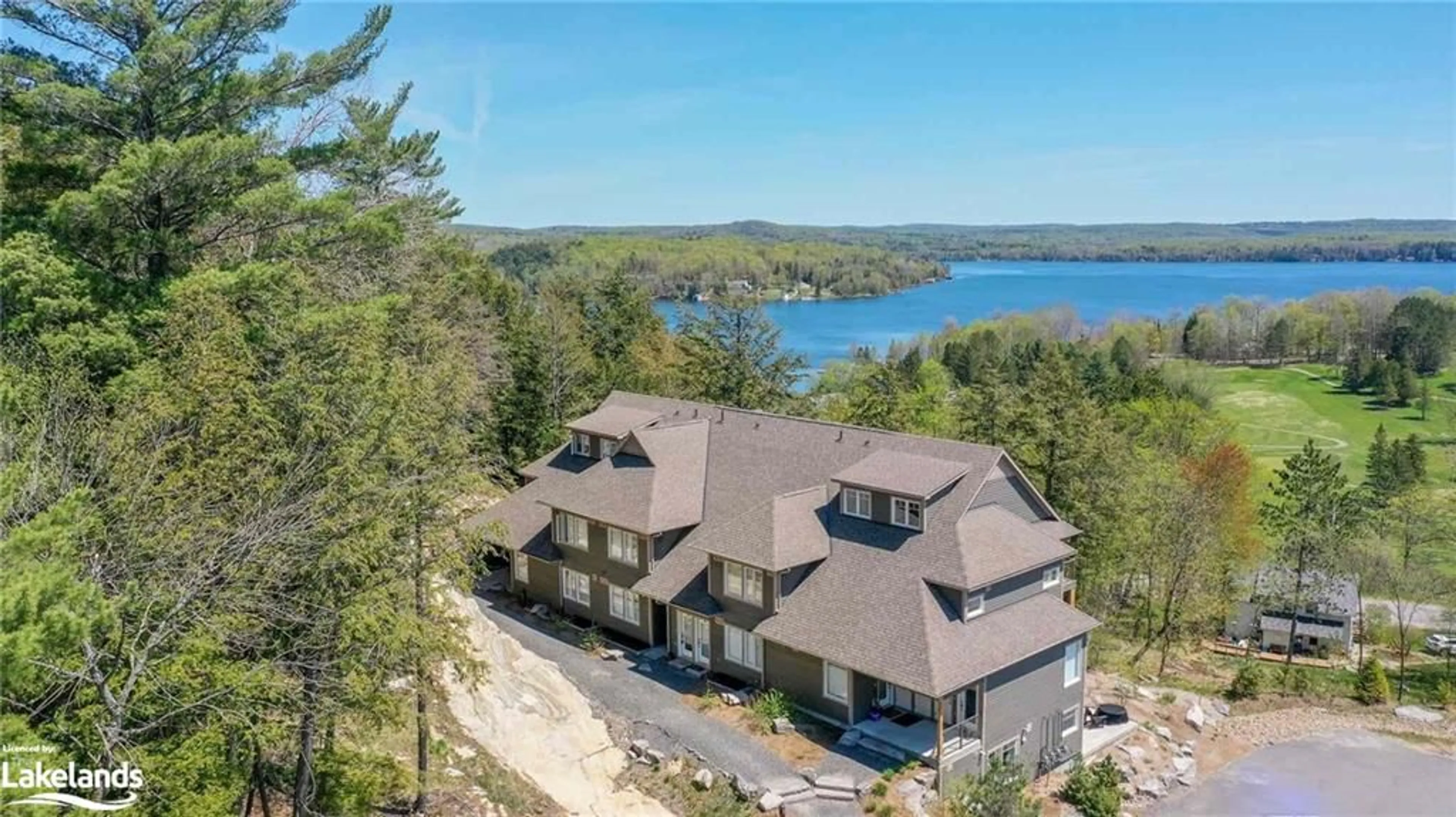 Lakeview for 3 Tree Tops Lane #102, Huntsville Ontario P1H 0B8