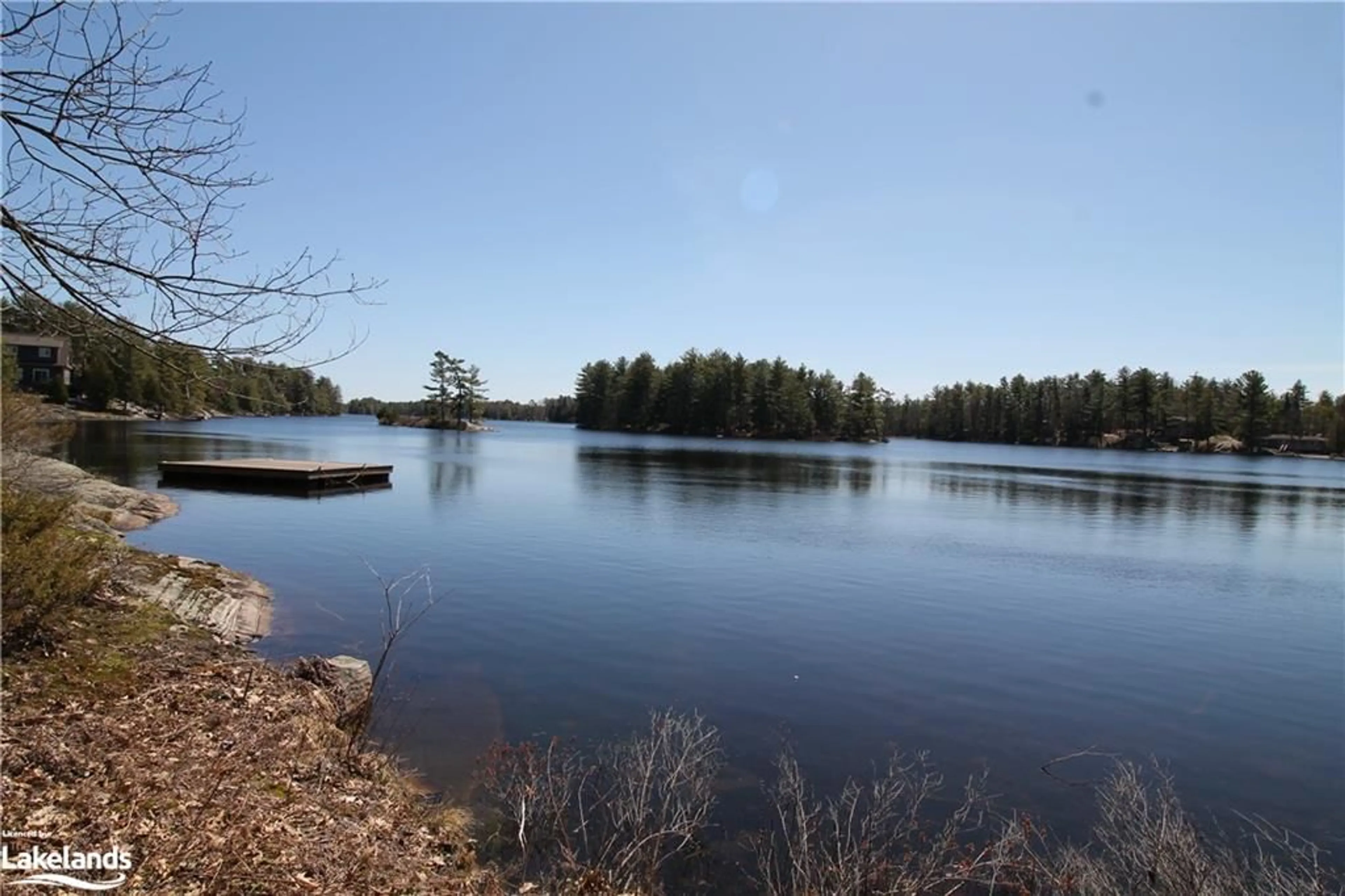 Cottage for 63 Loon Lake Rd, Gravenhurst Ontario P1P 0E5