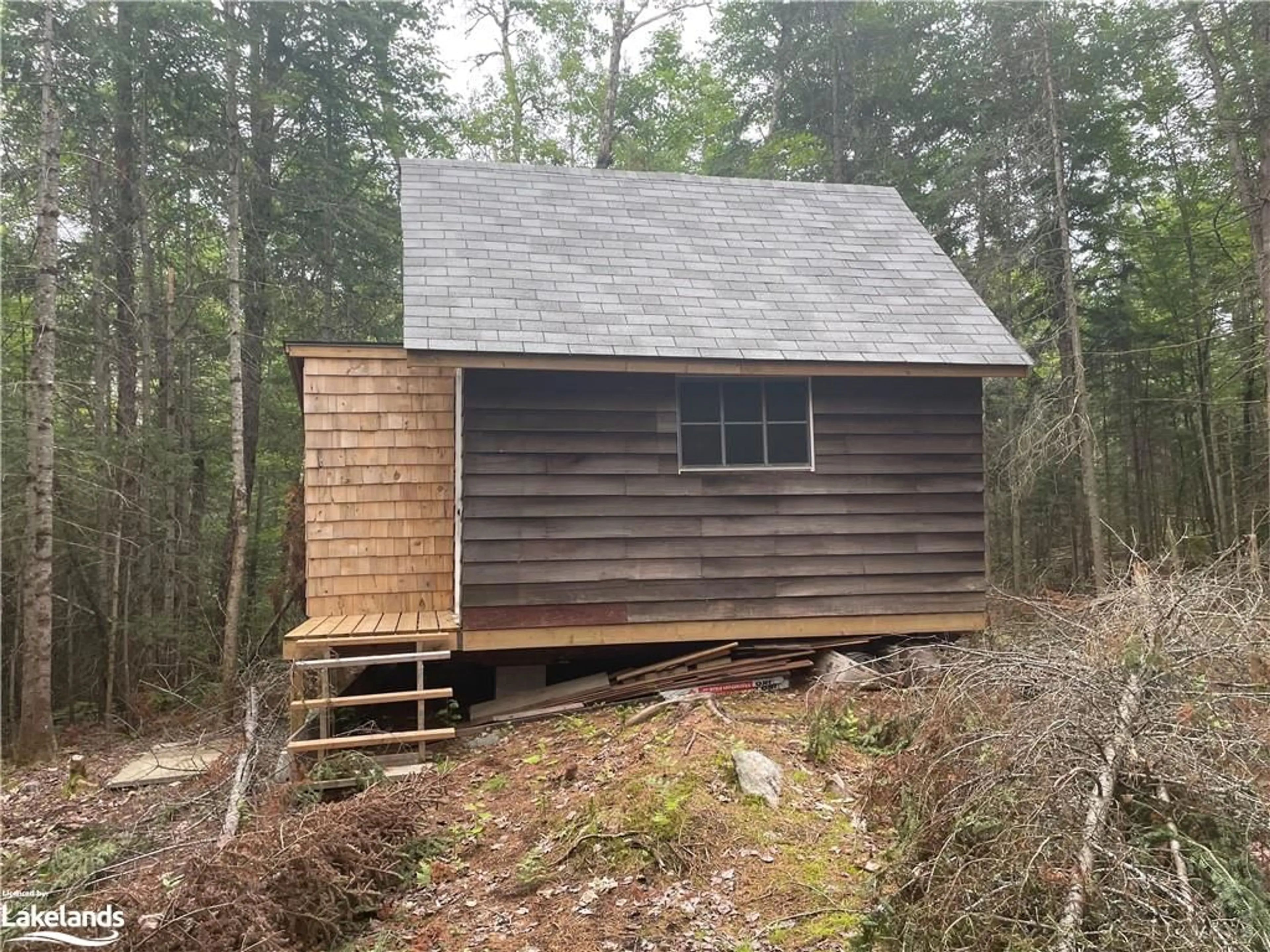 Shed for 0 Bear Cave Rd, Cardwell Ontario P0C 1J0