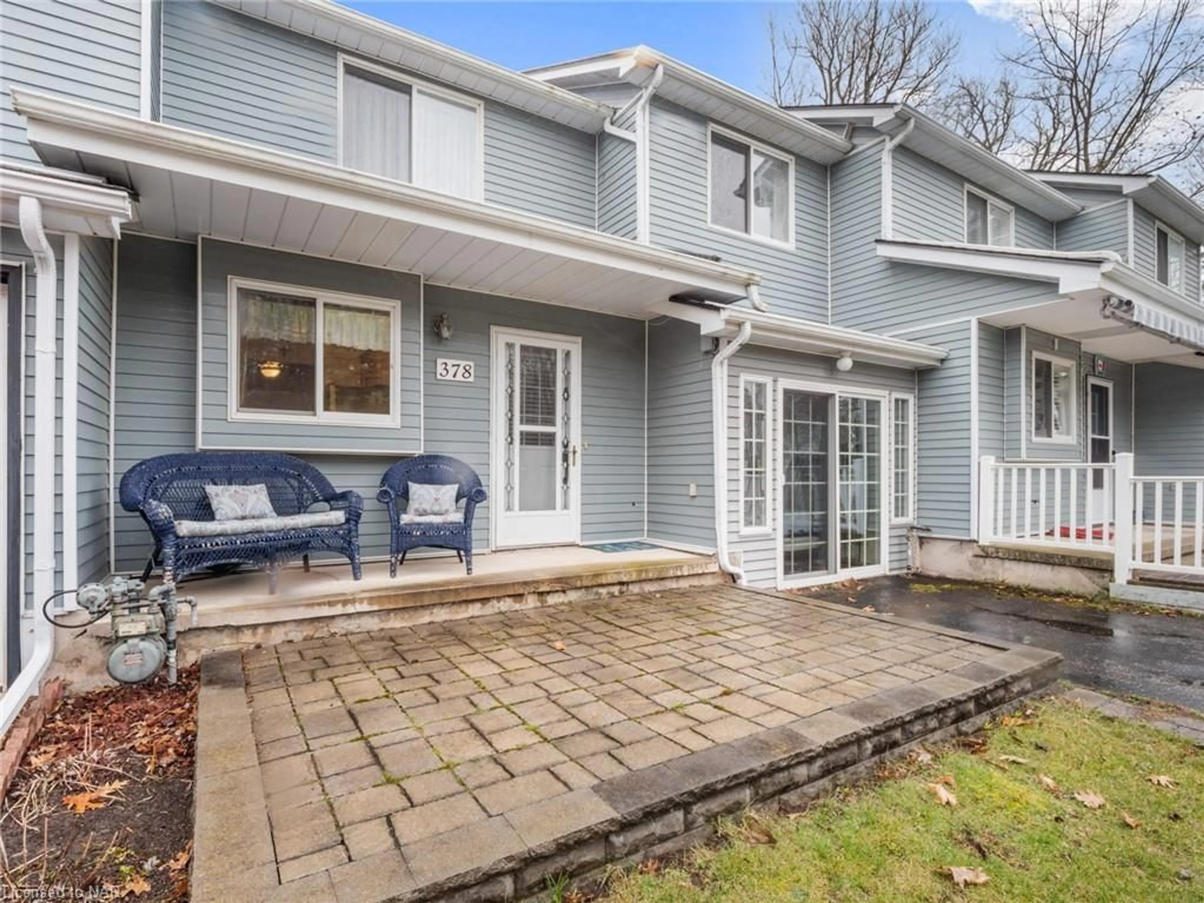 Patio for 378 Willowood Ave, Crystal Beach Ontario L0S 1B0