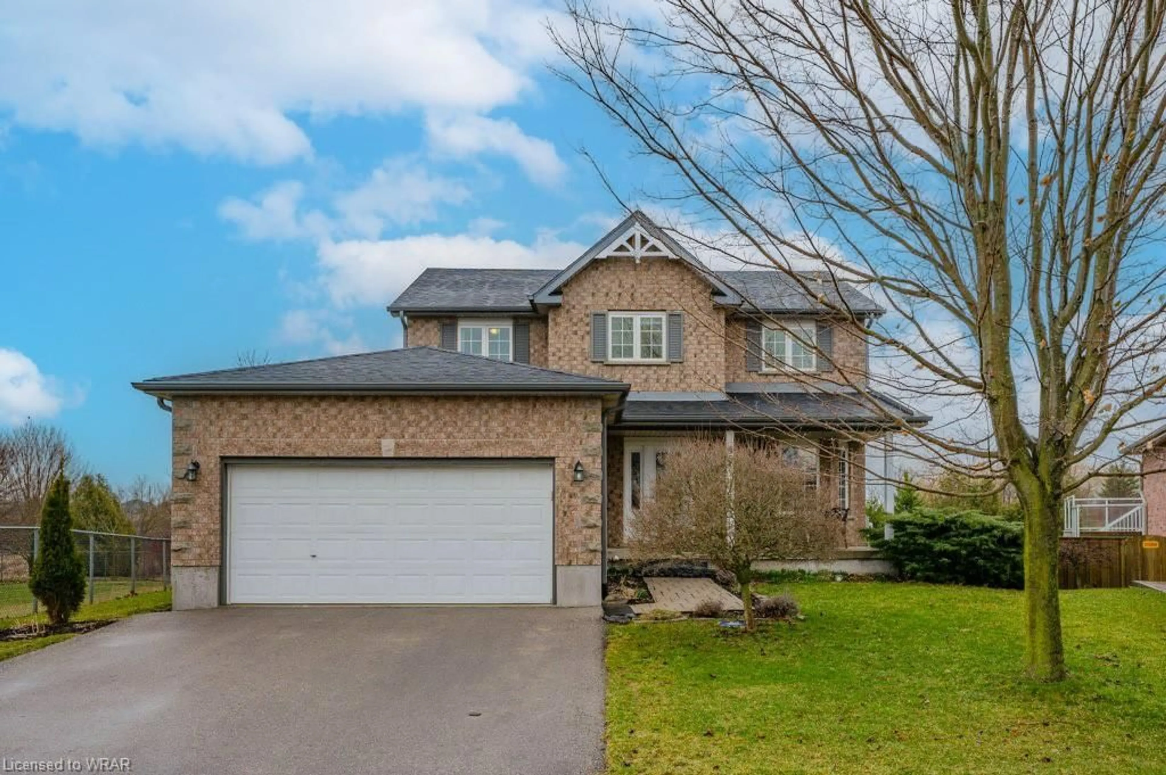 Frontside or backside of a home for 95 Halls Dr, Elora Ontario N0B 1S0