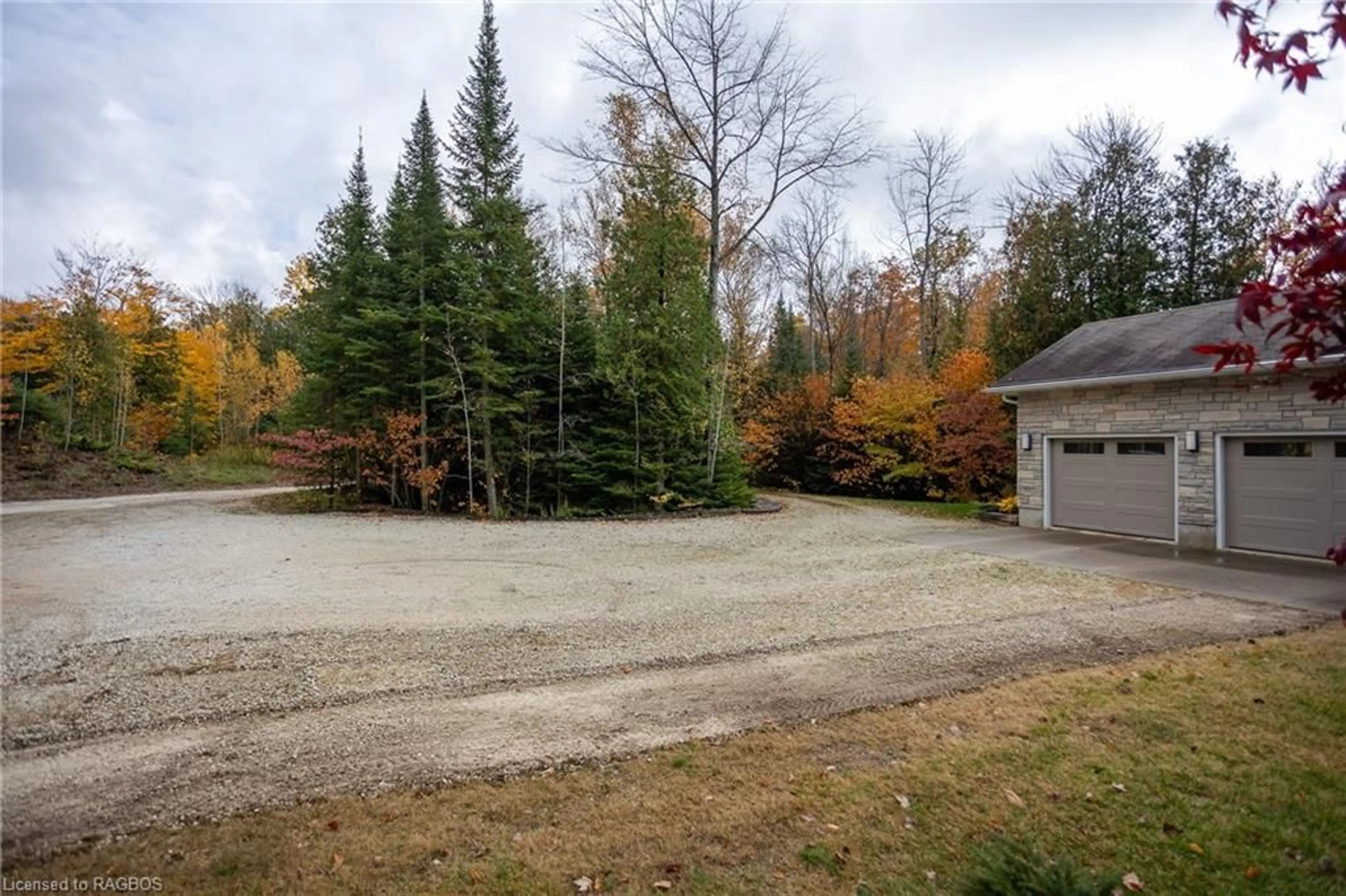 Cottage for 51 Grouse Dr, South Bruce Peninsula Ontario N0H 2T0