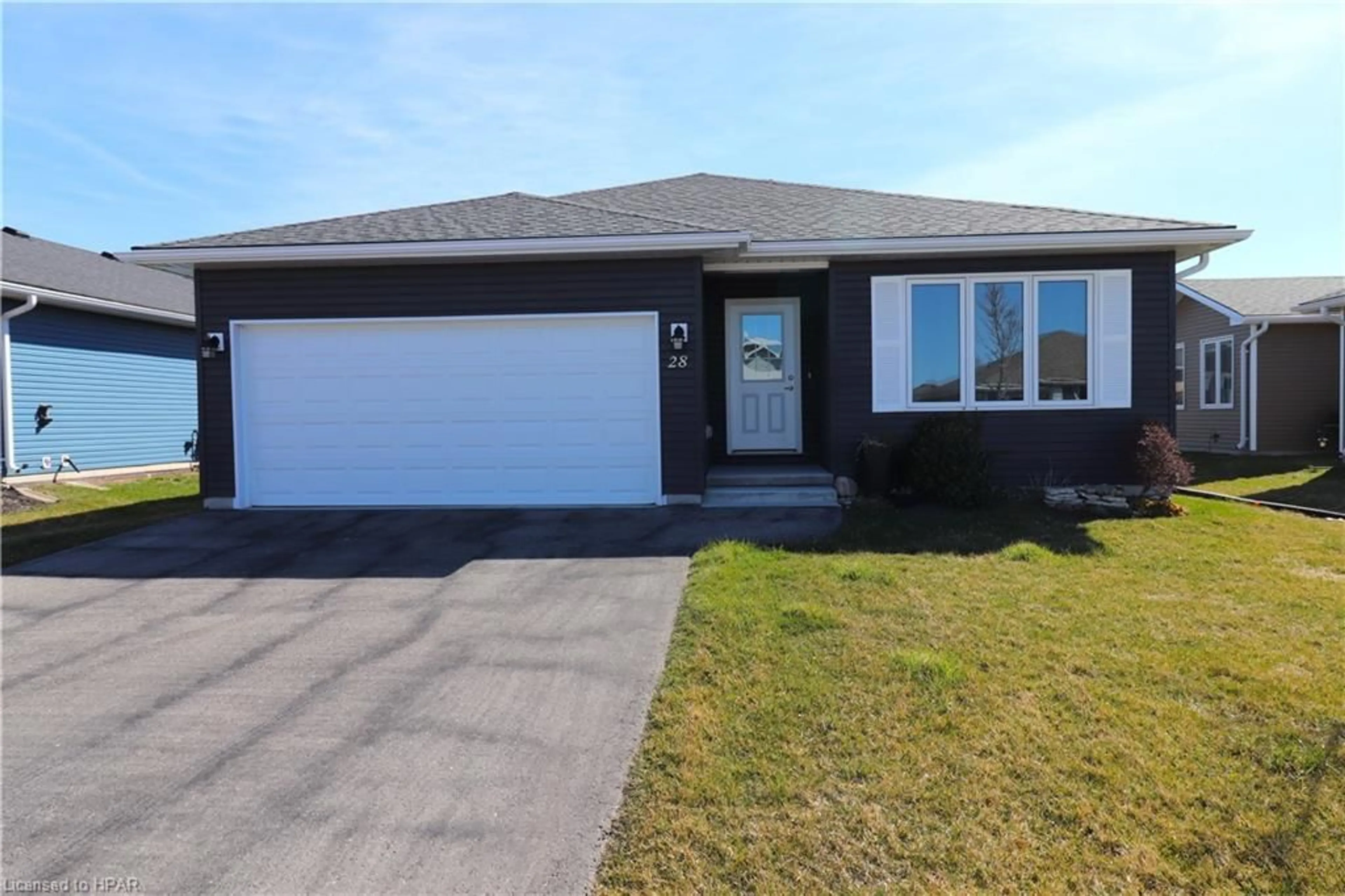 Frontside or backside of a home for 28 Huron Heights Dr, Ashfield-Colborne-Wawanosh Ontario N7A 0B1